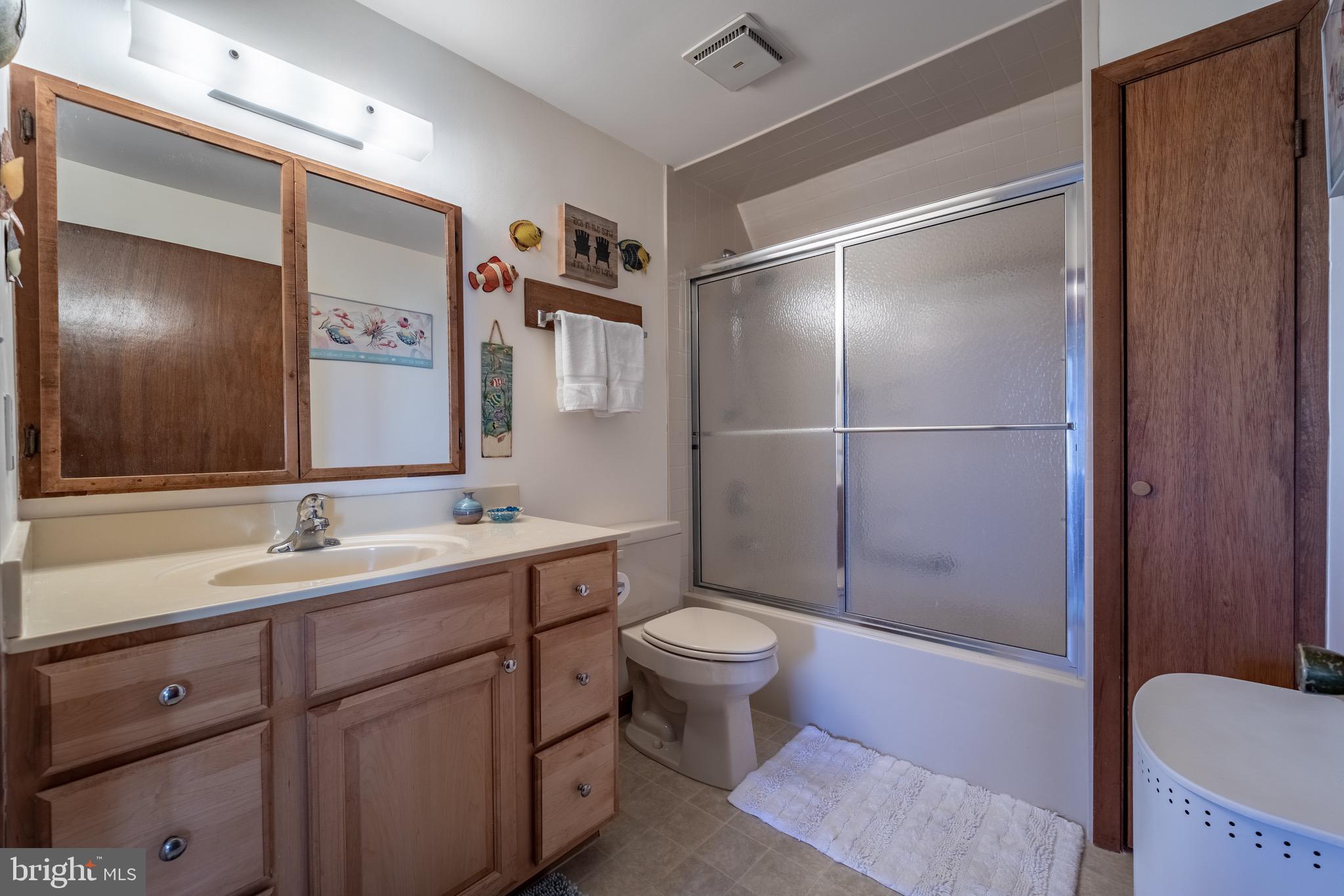 BAYSIDE KEYS - Residential