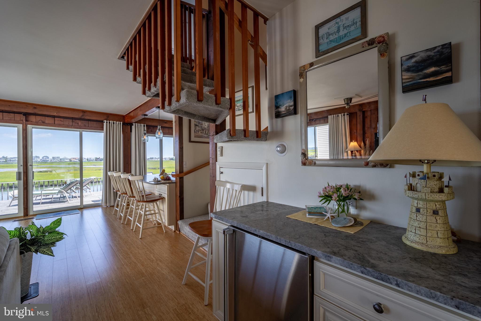 BAYSIDE KEYS - Residential