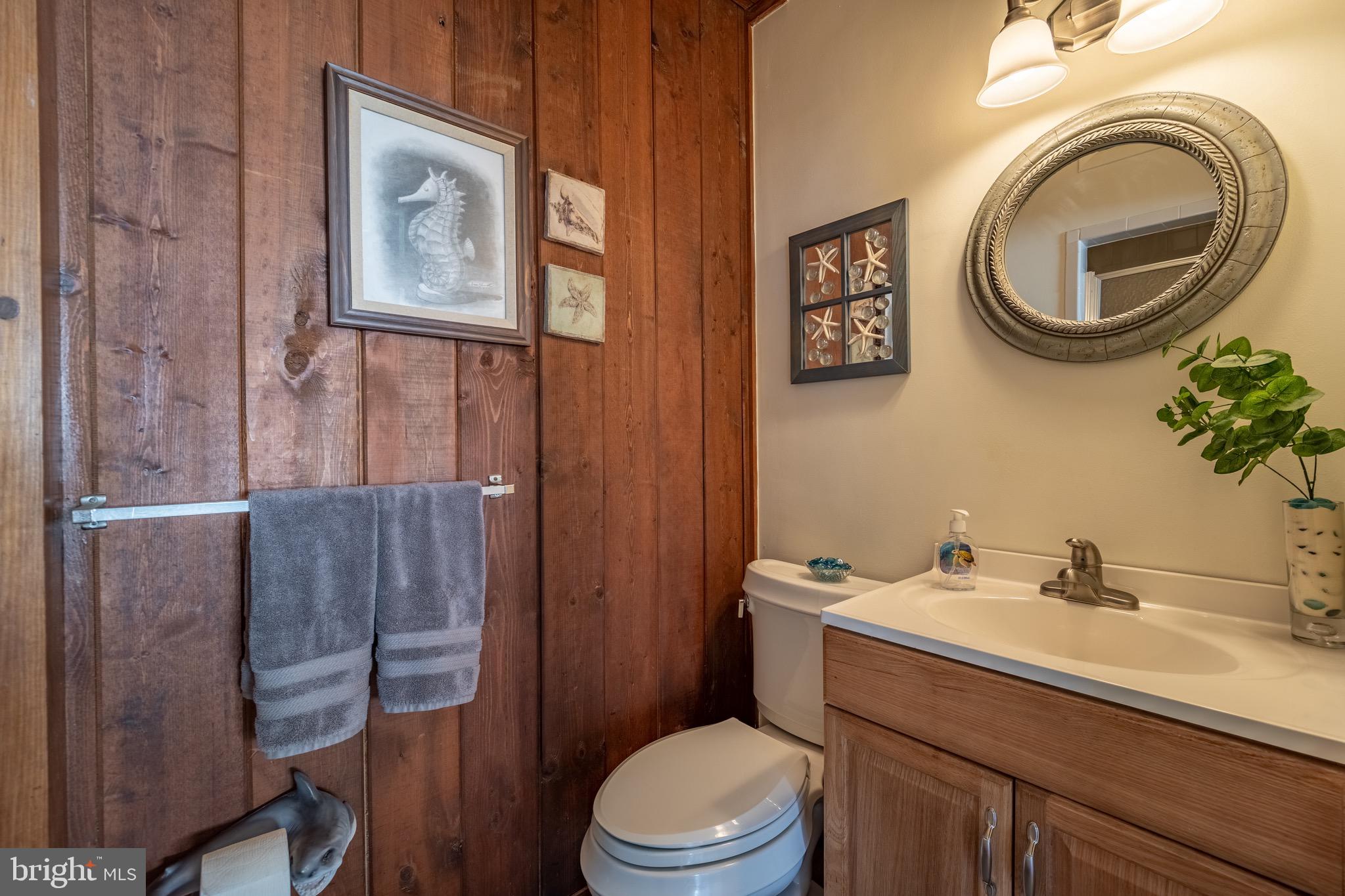 BAYSIDE KEYS - Residential