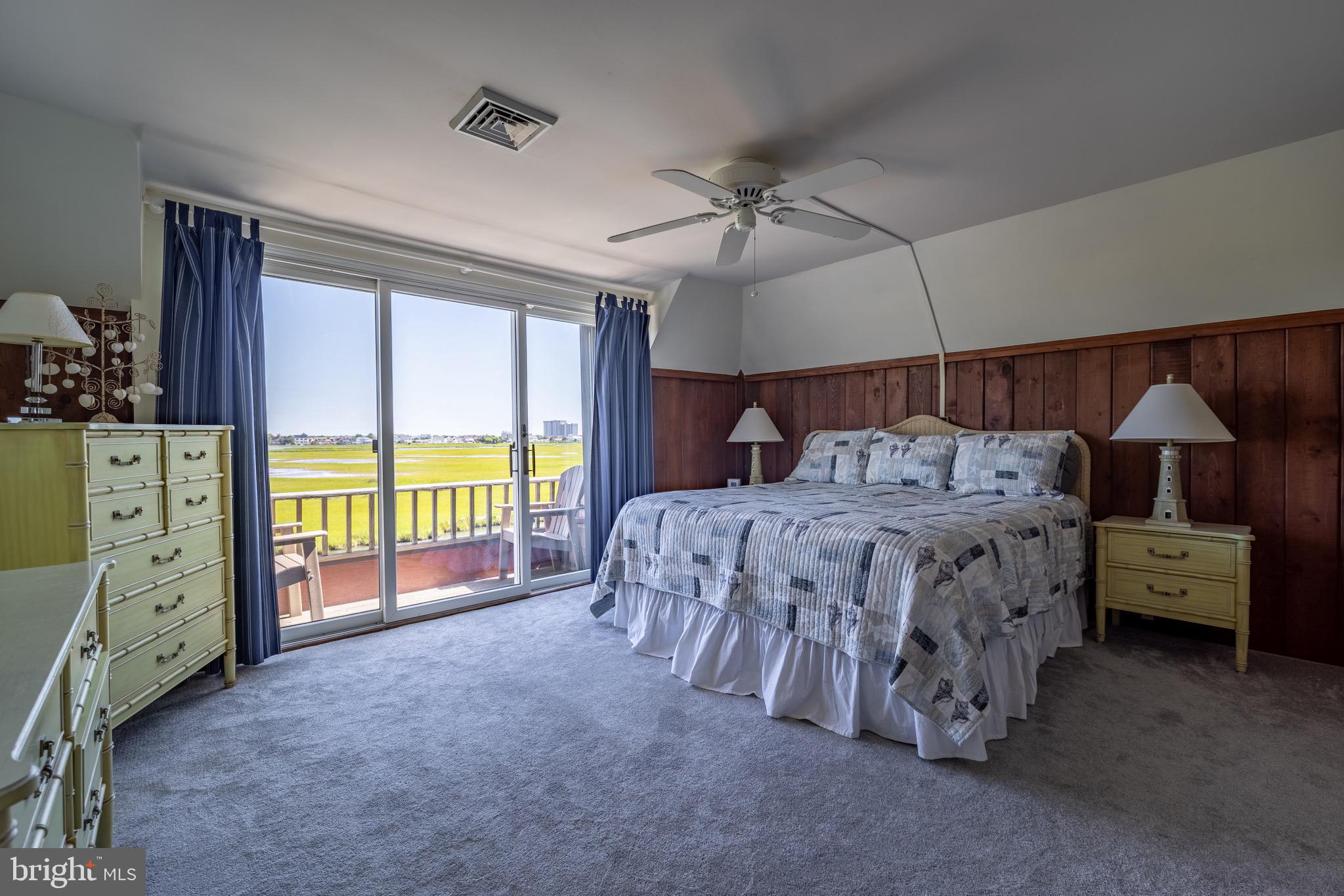 BAYSIDE KEYS - Residential