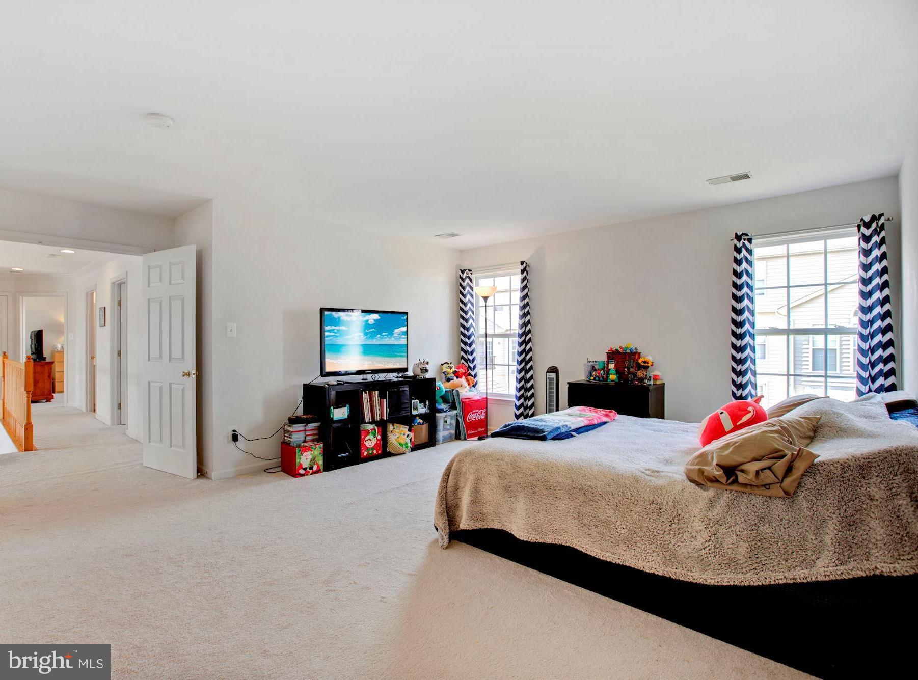 THE FALLS AT LEE'S PARKE - Residential