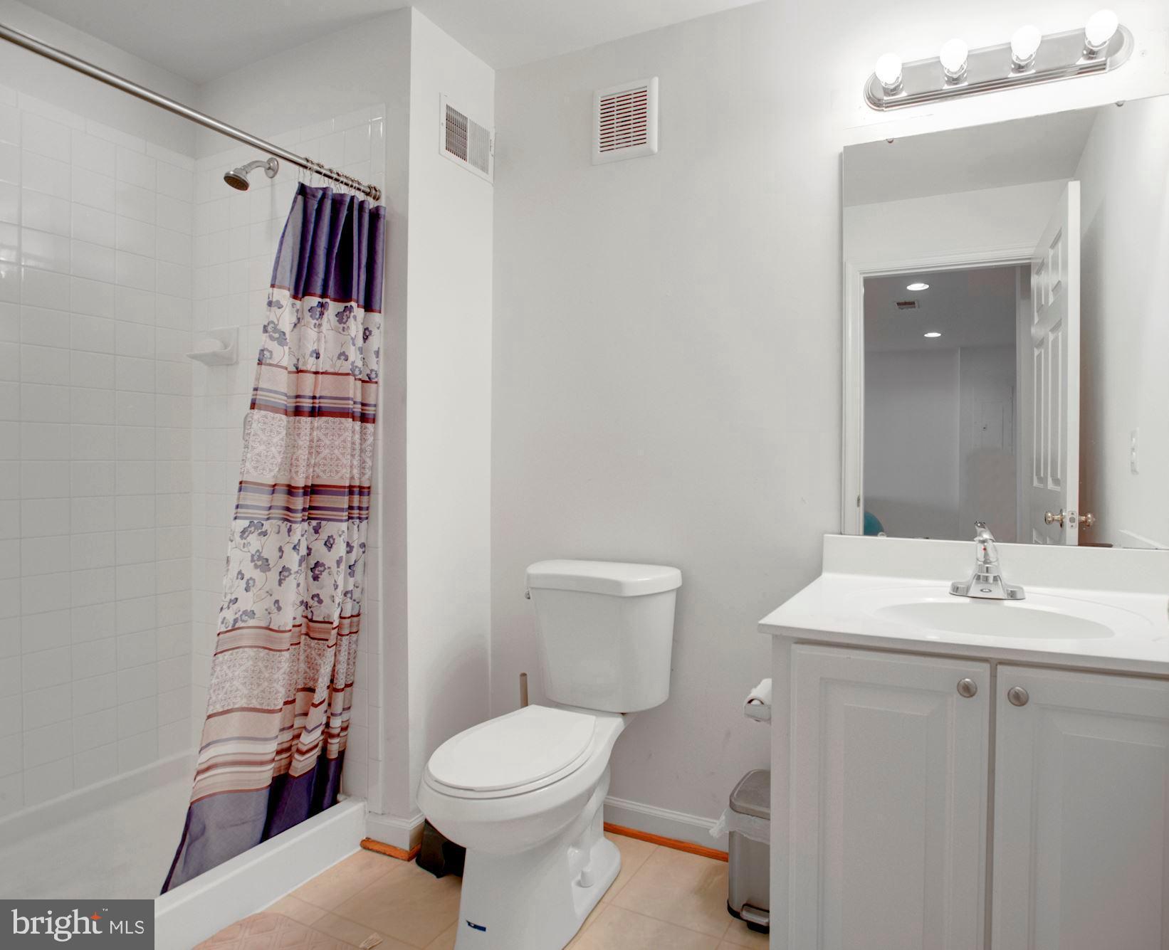 THE FALLS AT LEE'S PARKE - Residential