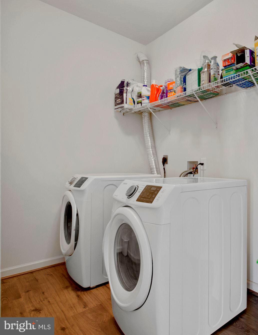 THE FALLS AT LEE'S PARKE - Residential