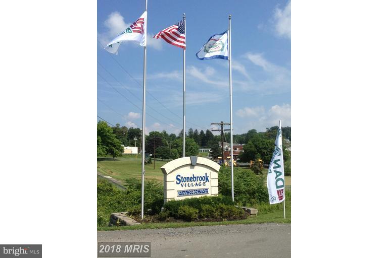 STONEBROOK VILLAGE - Residential