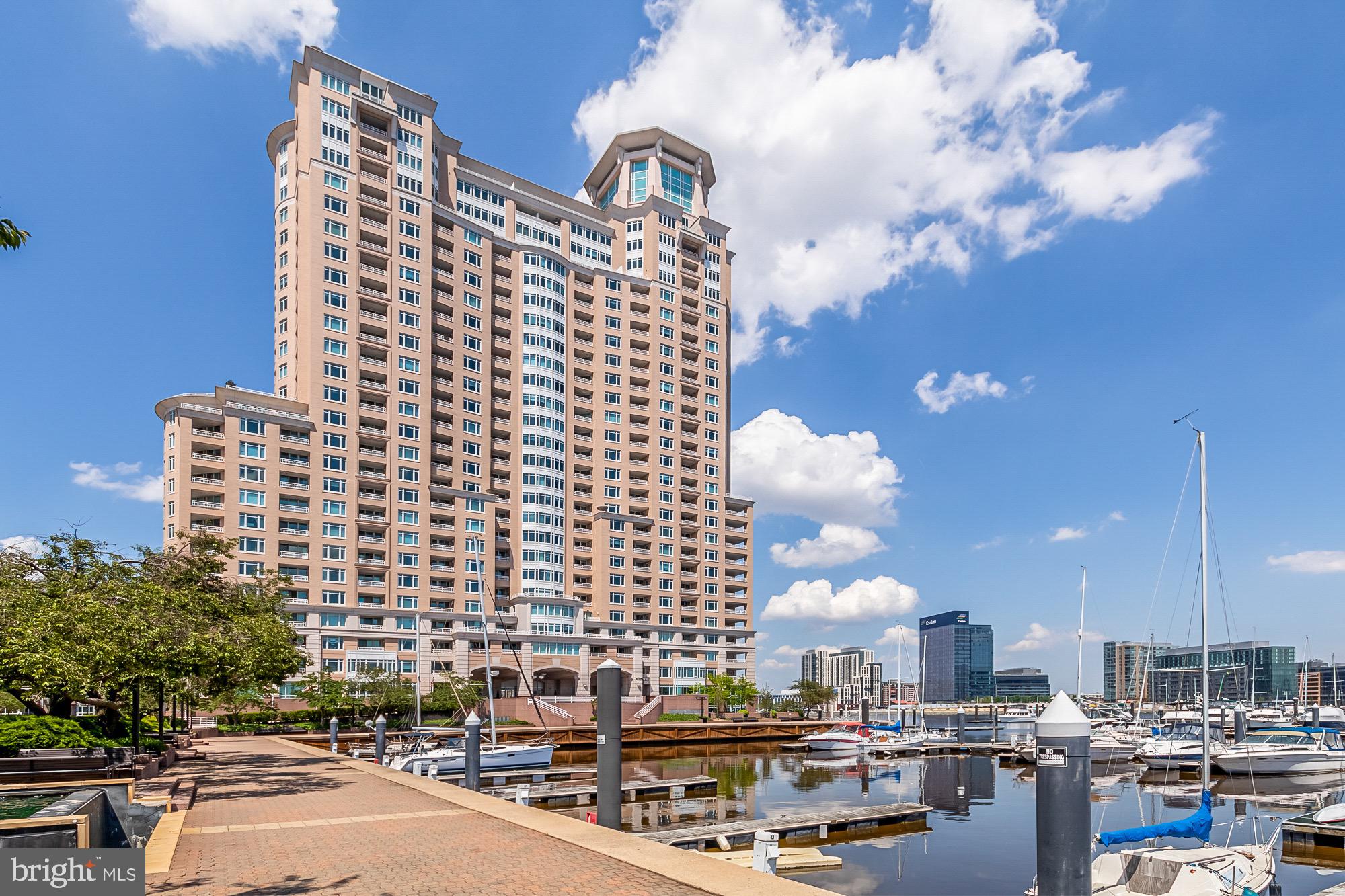 HARBORVIEW CONDOMINIUMS - Residential