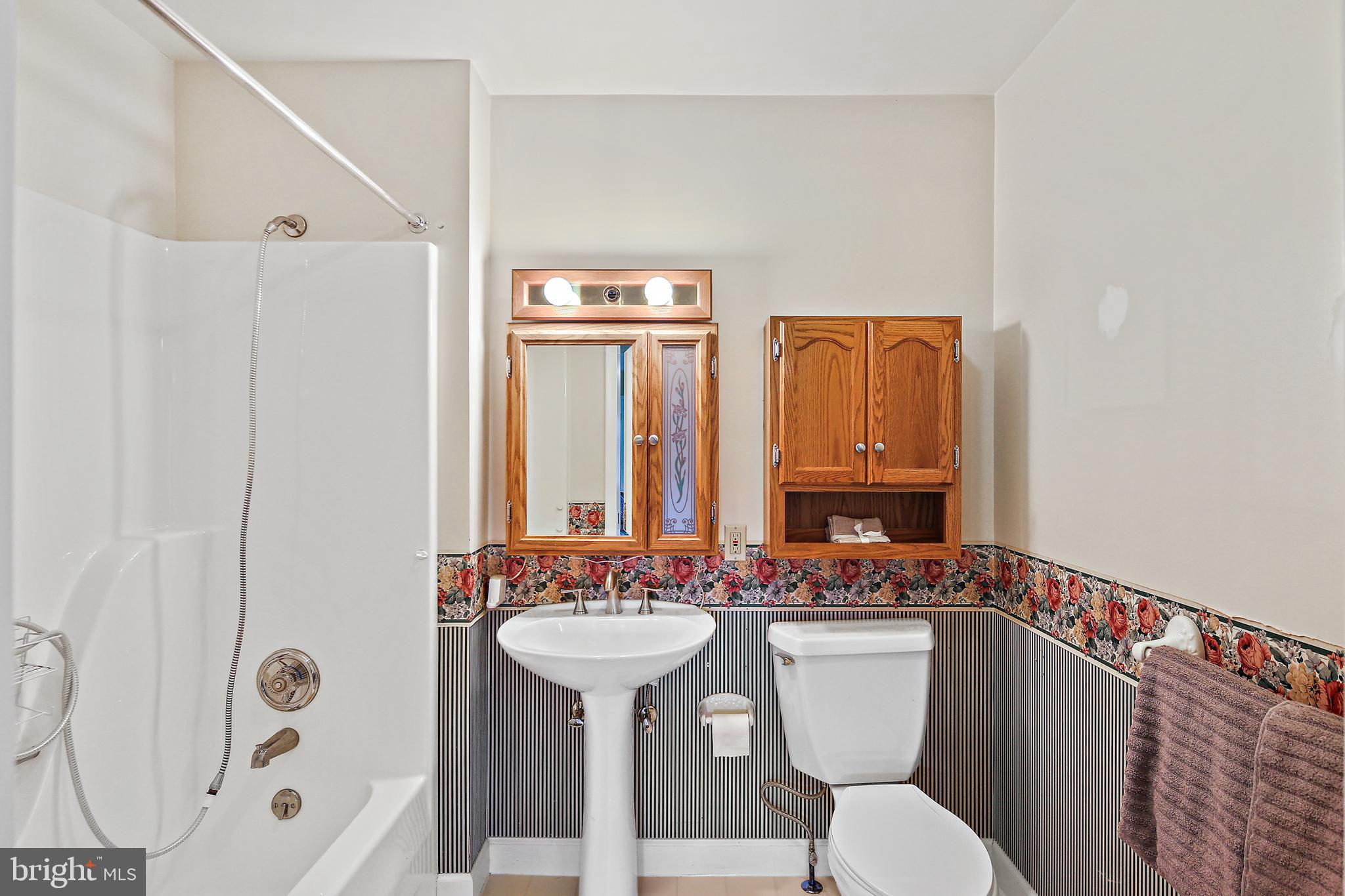 HARWOOD PARK - Residential