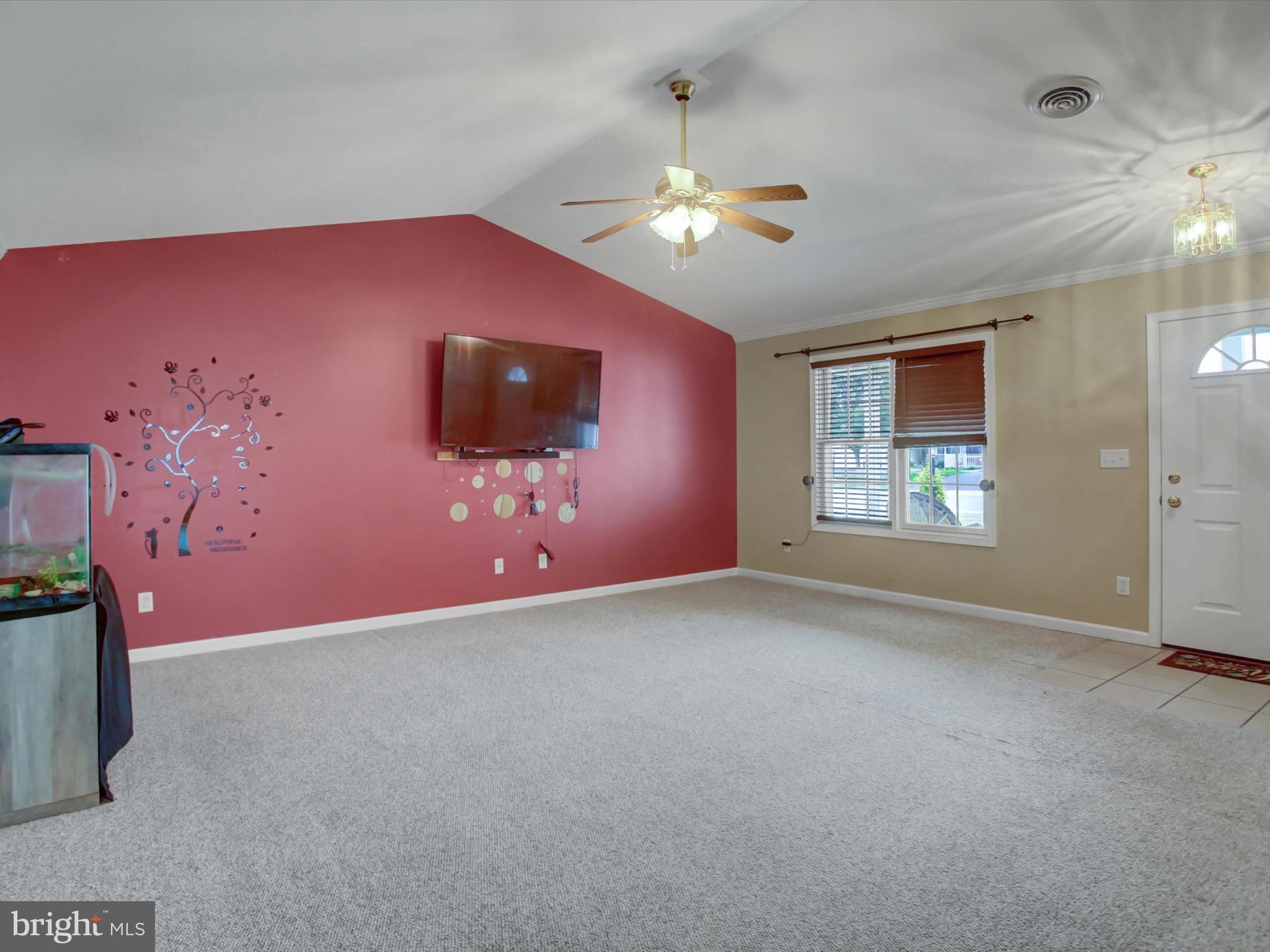 ENCLAVE - Residential