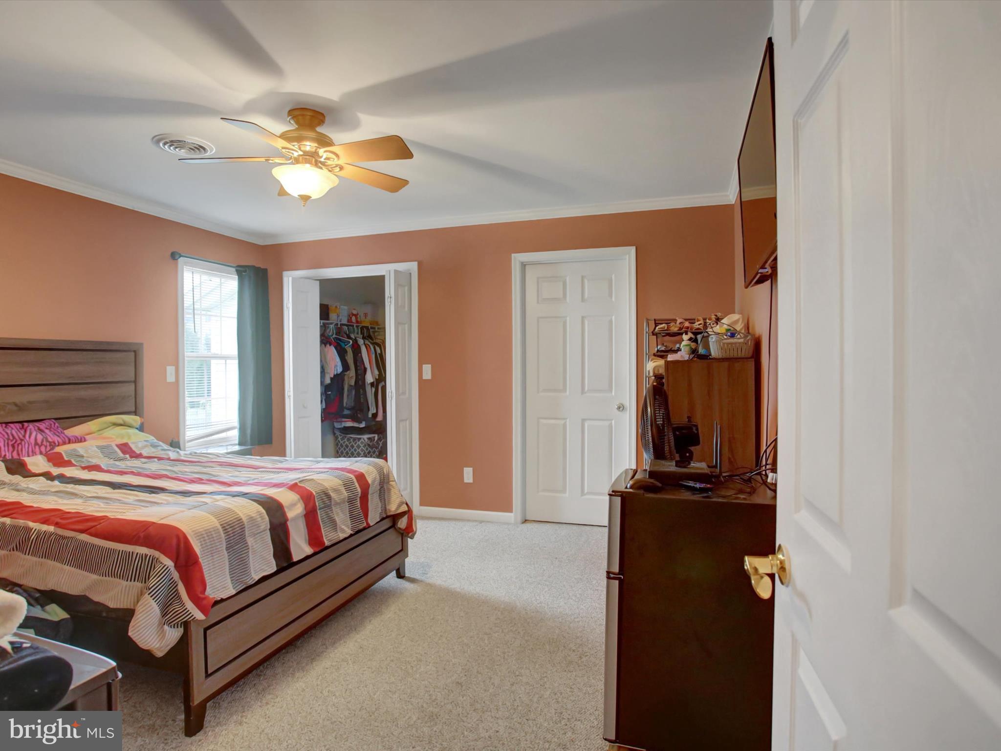 ENCLAVE - Residential