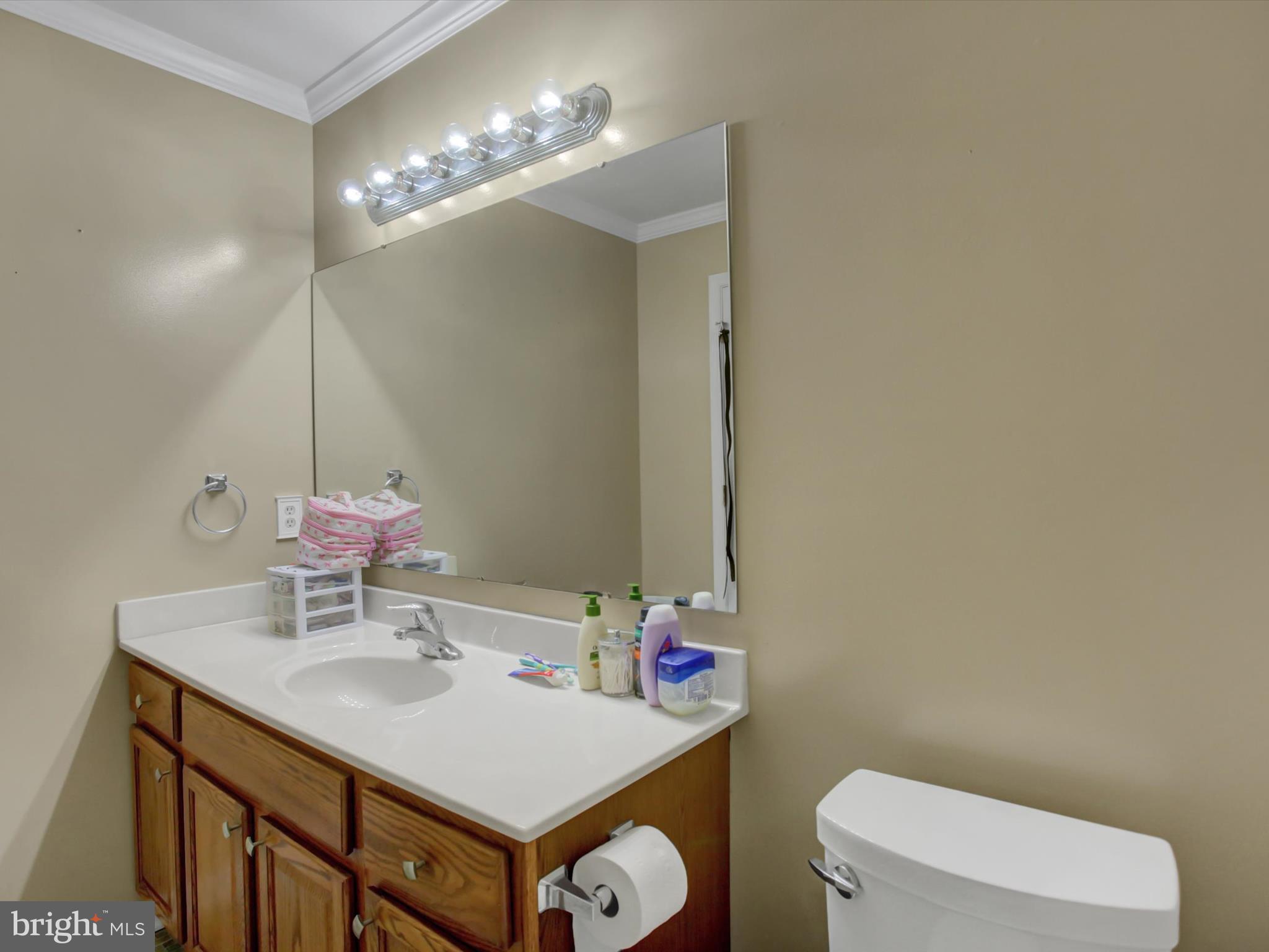 ENCLAVE - Residential