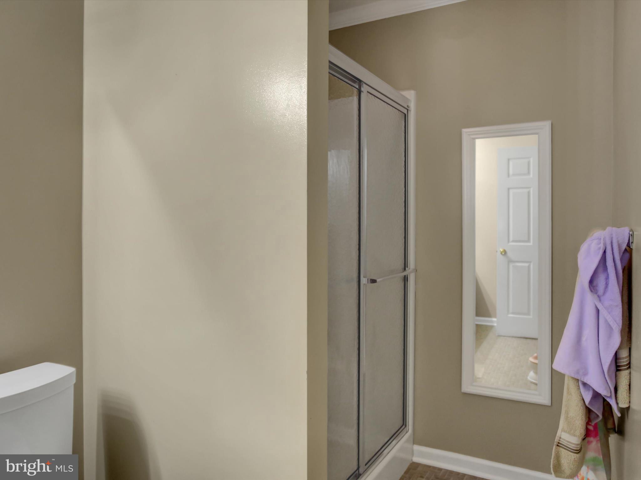 ENCLAVE - Residential