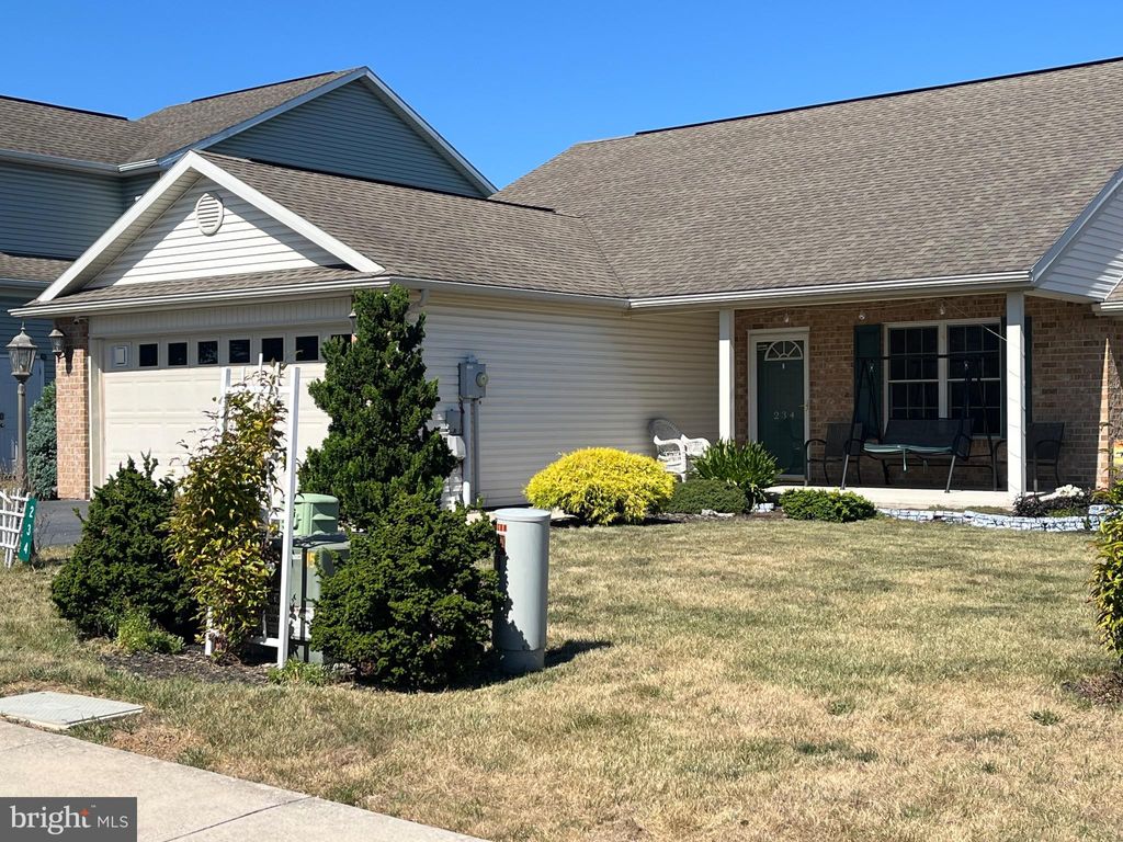 Photo of 234 Lantern Ln, CHAMBERSBURG, PA 17201 (MLS # PAFL2029766)