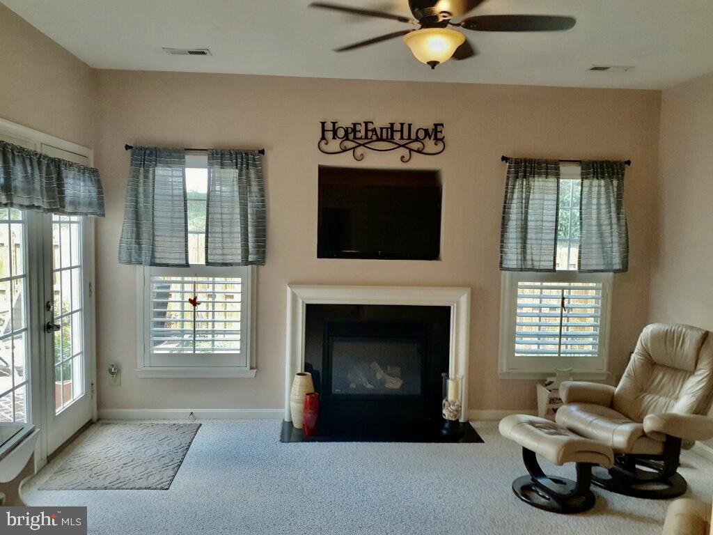 SALEM FIELDS - Residential