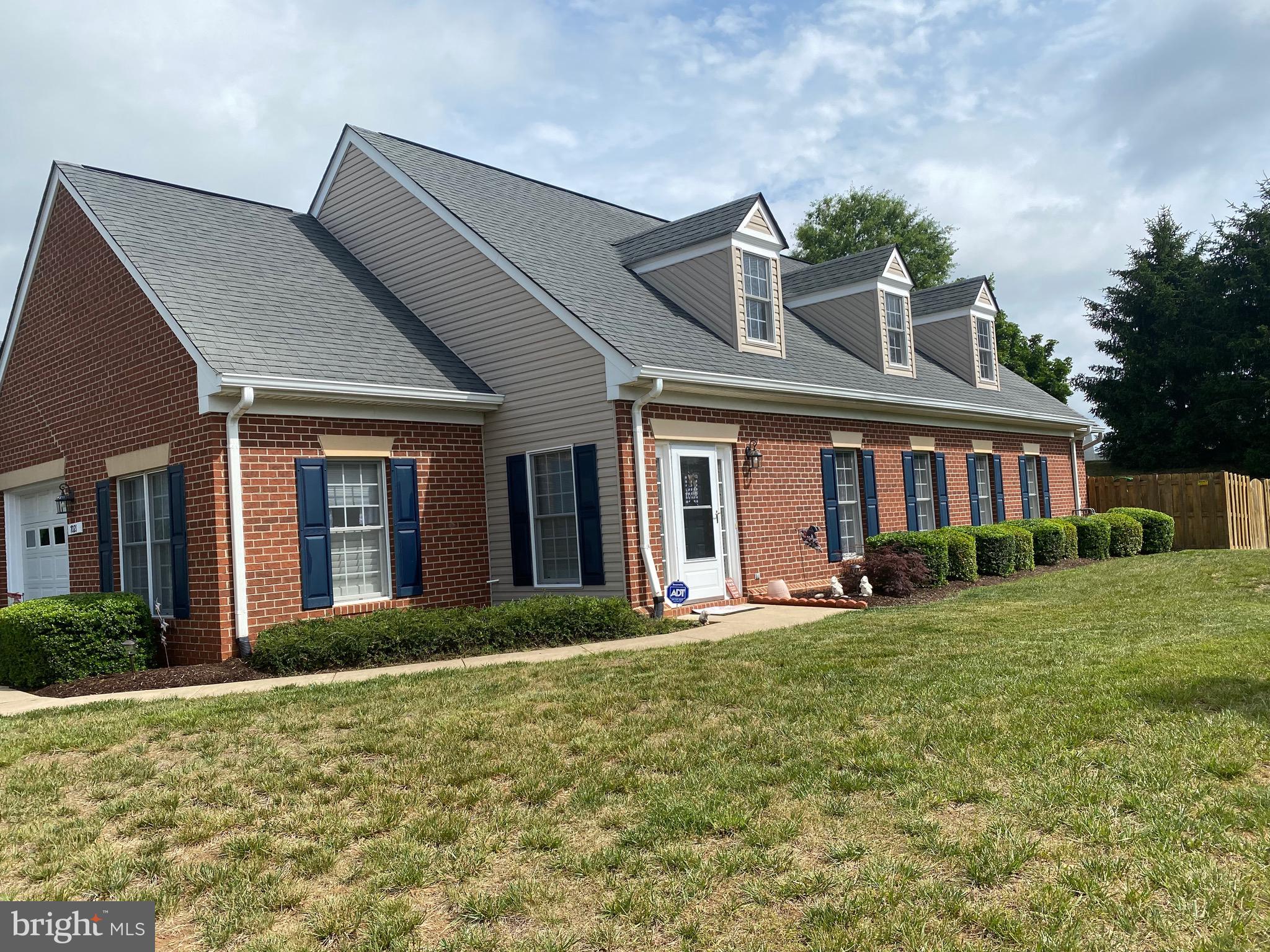 SALEM FIELDS - Residential