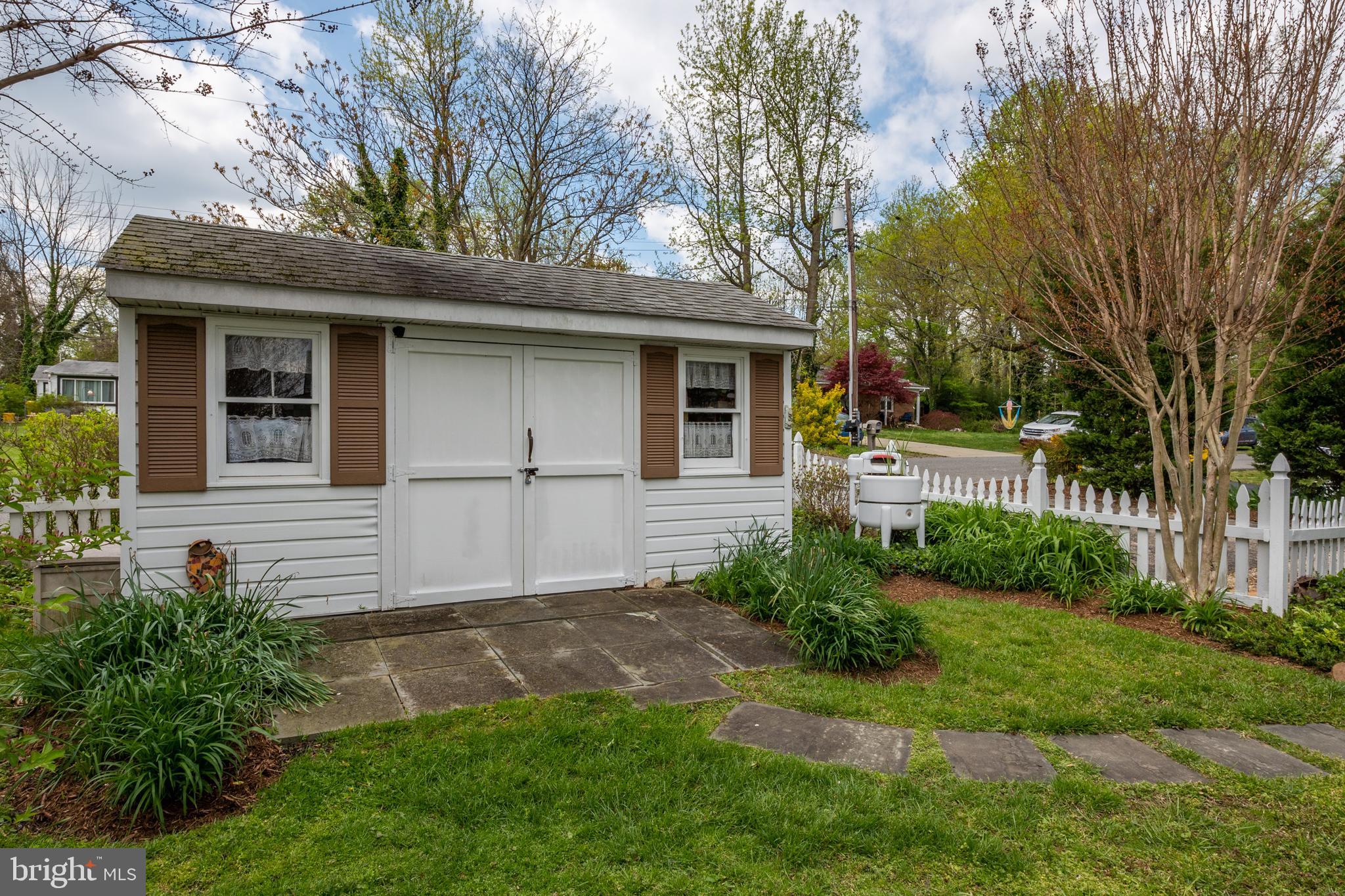 LOCH HAVEN - Residential