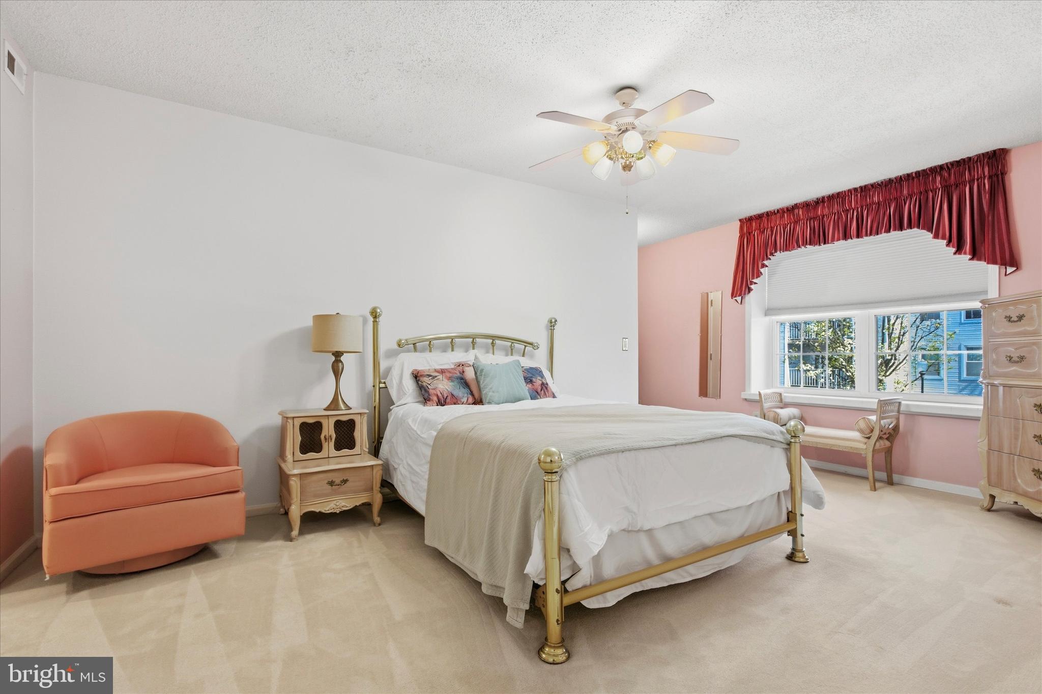 CENTENNIAL STATION - Residential