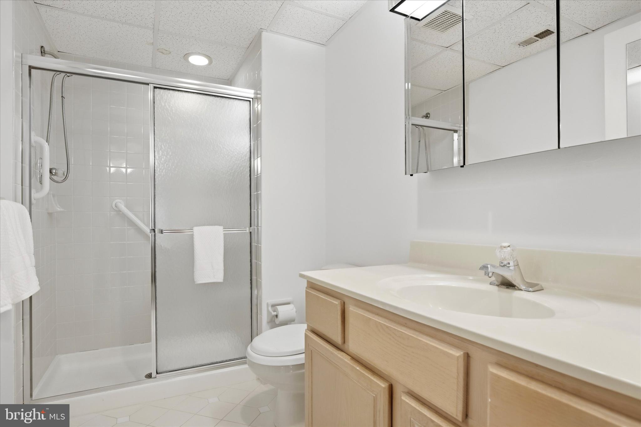 CENTENNIAL STATION - Residential