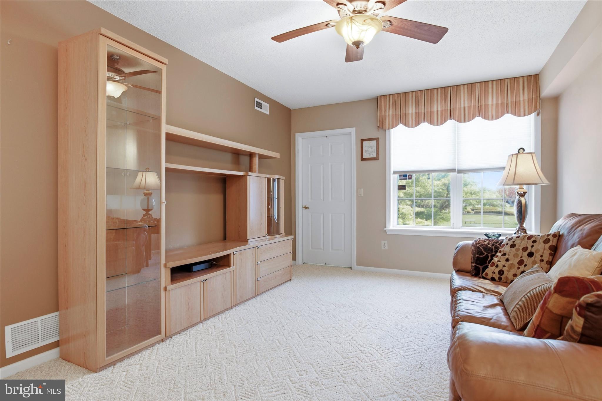 CENTENNIAL STATION - Residential