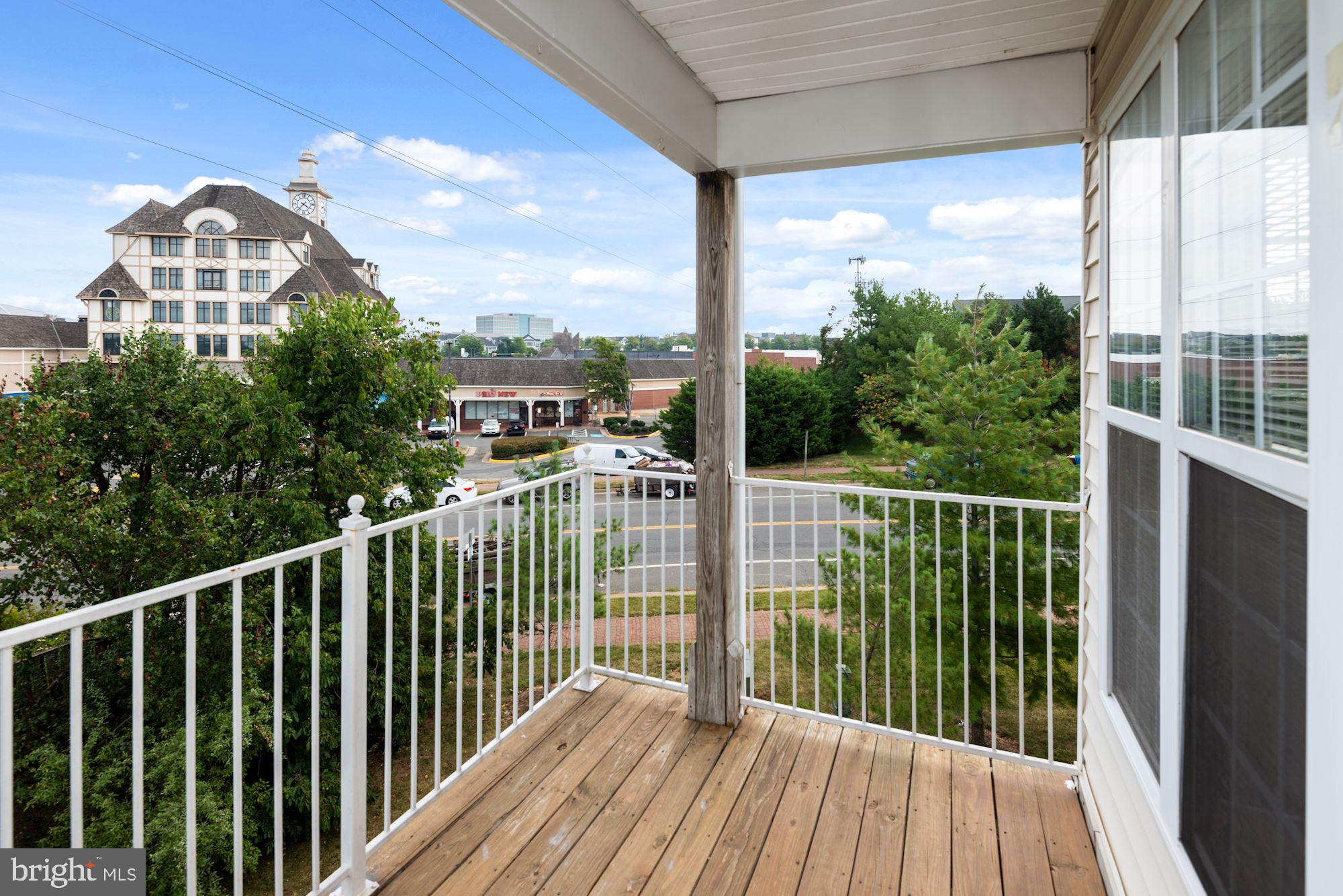 2480 ANGELINE DRIVE 302