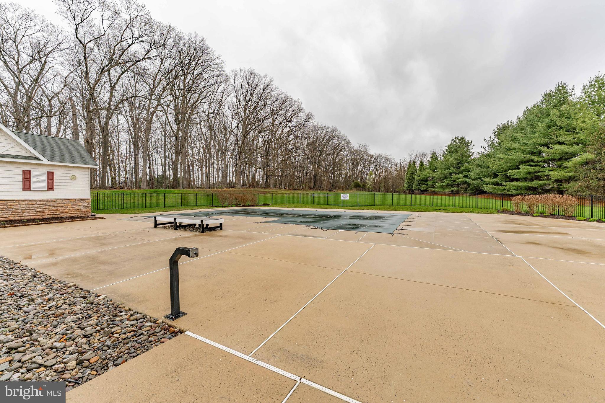 THE MEADOWS AT SKI - Residential