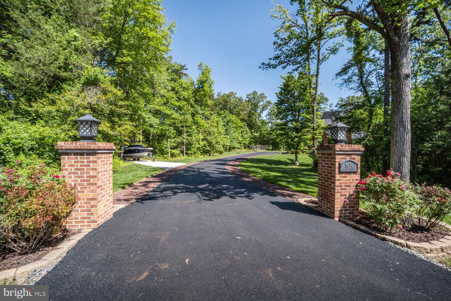 7634 BELMONT LANDING ROAD