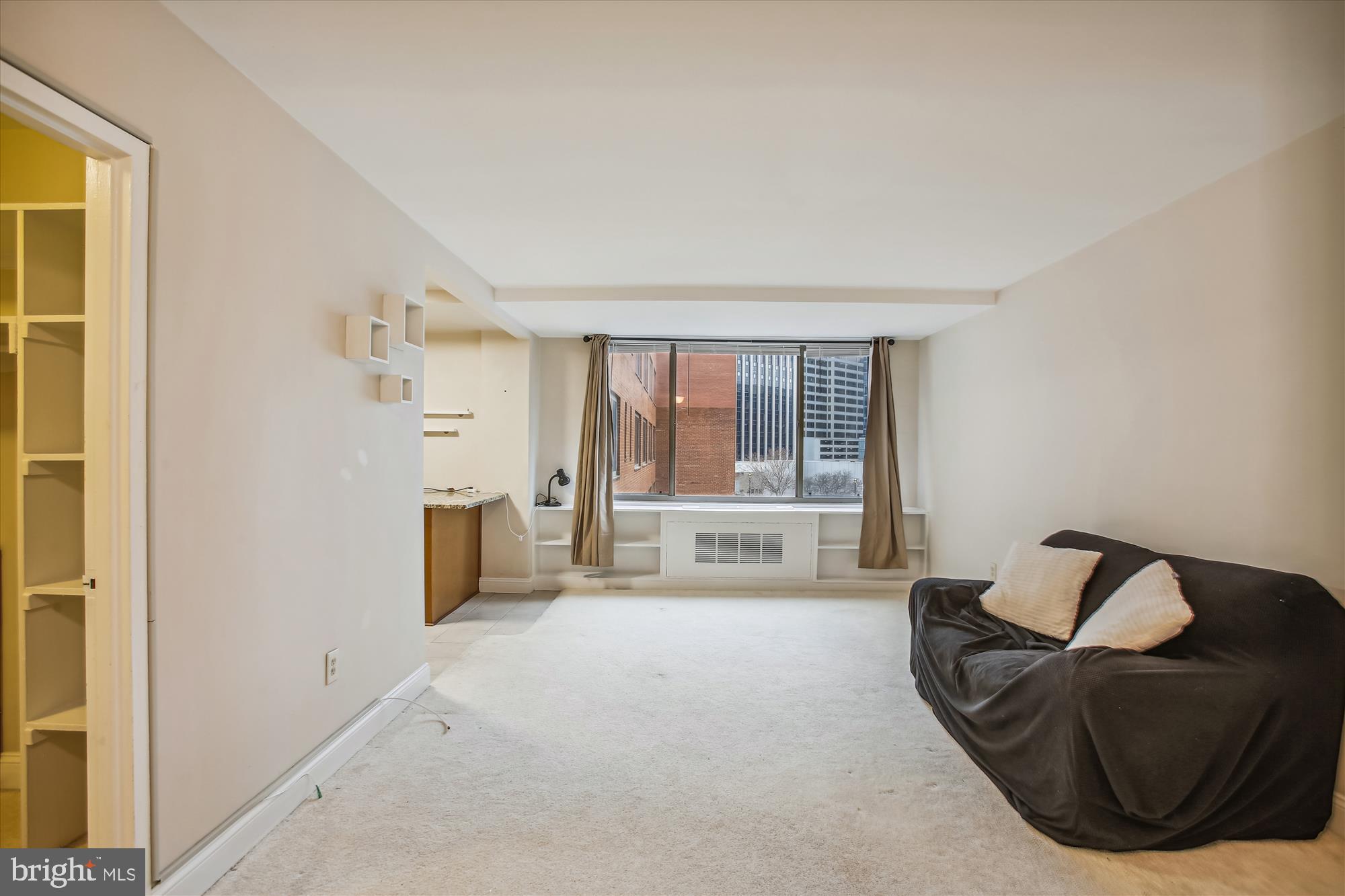 1121 ARLINGTON BOULEVARD 724