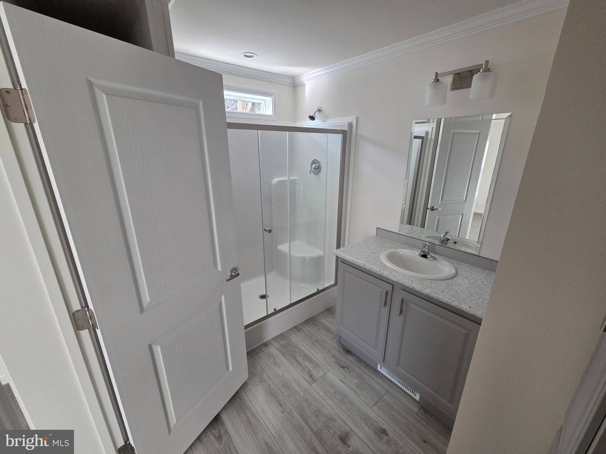 MELODYLAKESCNTRYCLUB - Residential