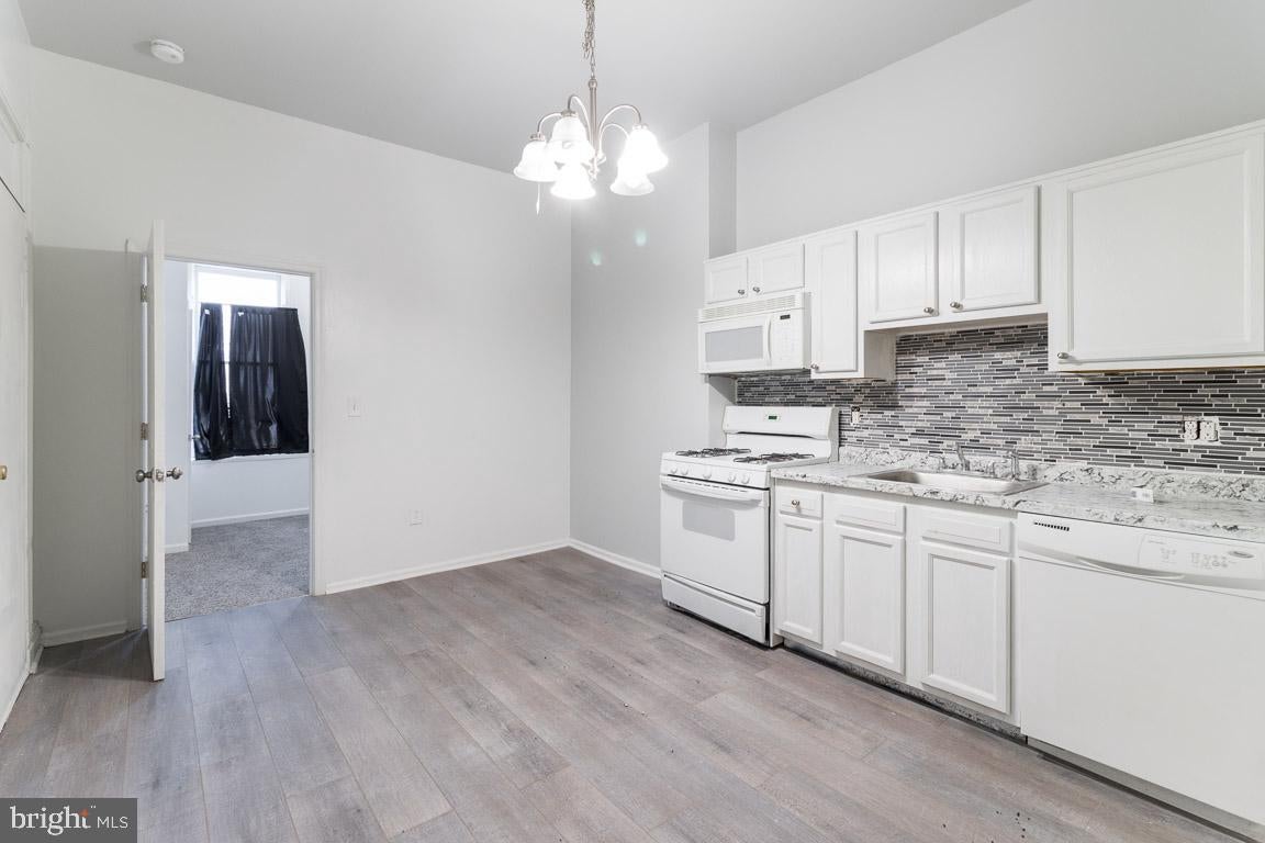 1426 MCCULLOH STREET 2