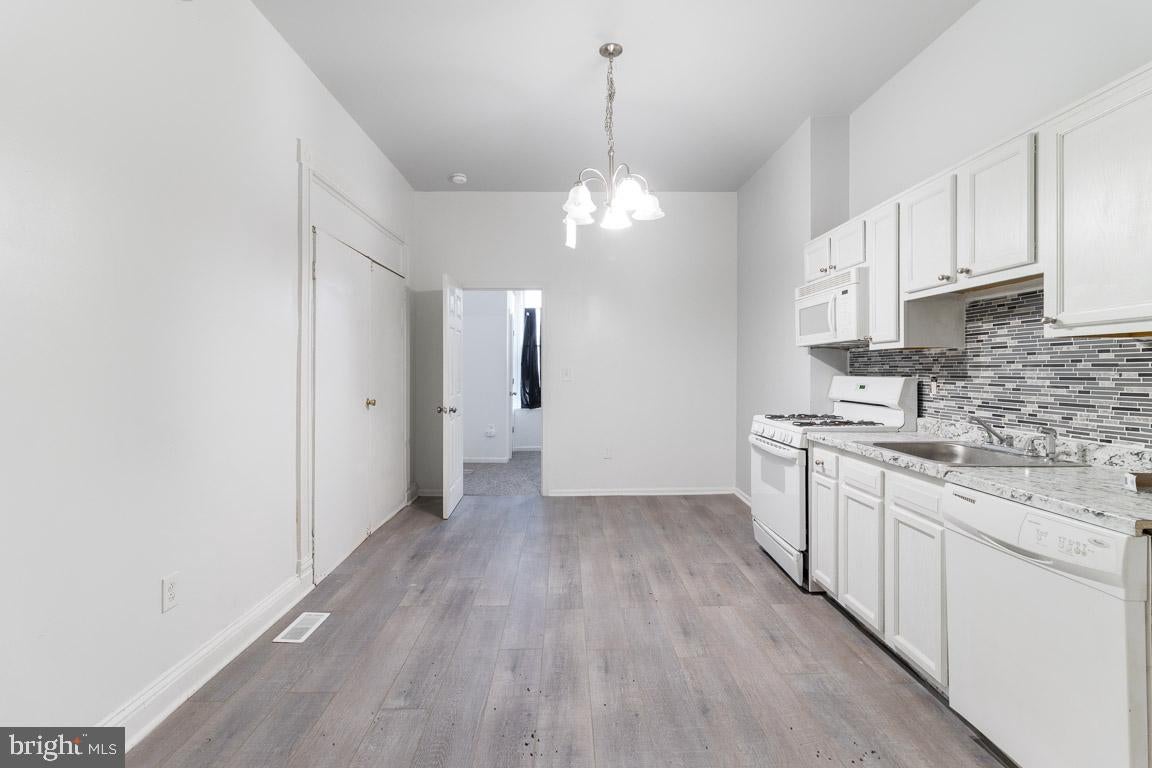 1426 MCCULLOH STREET 2