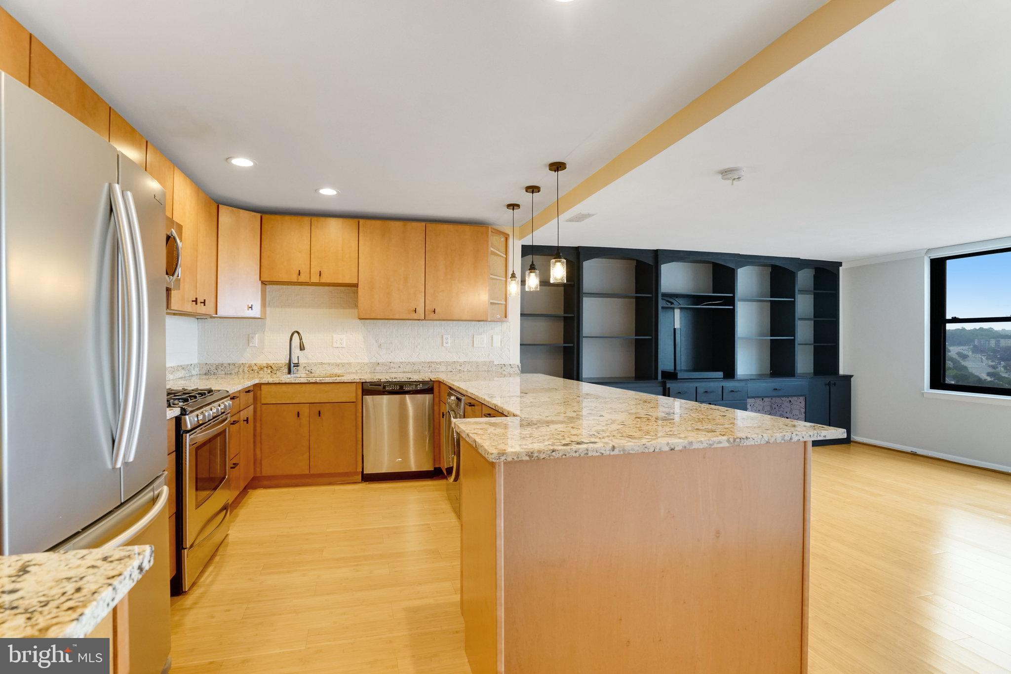 4600 DUKE STREET 1305