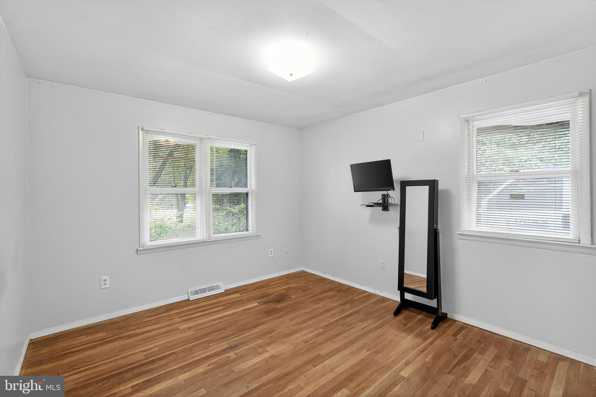 PENNS GRANT - Residential