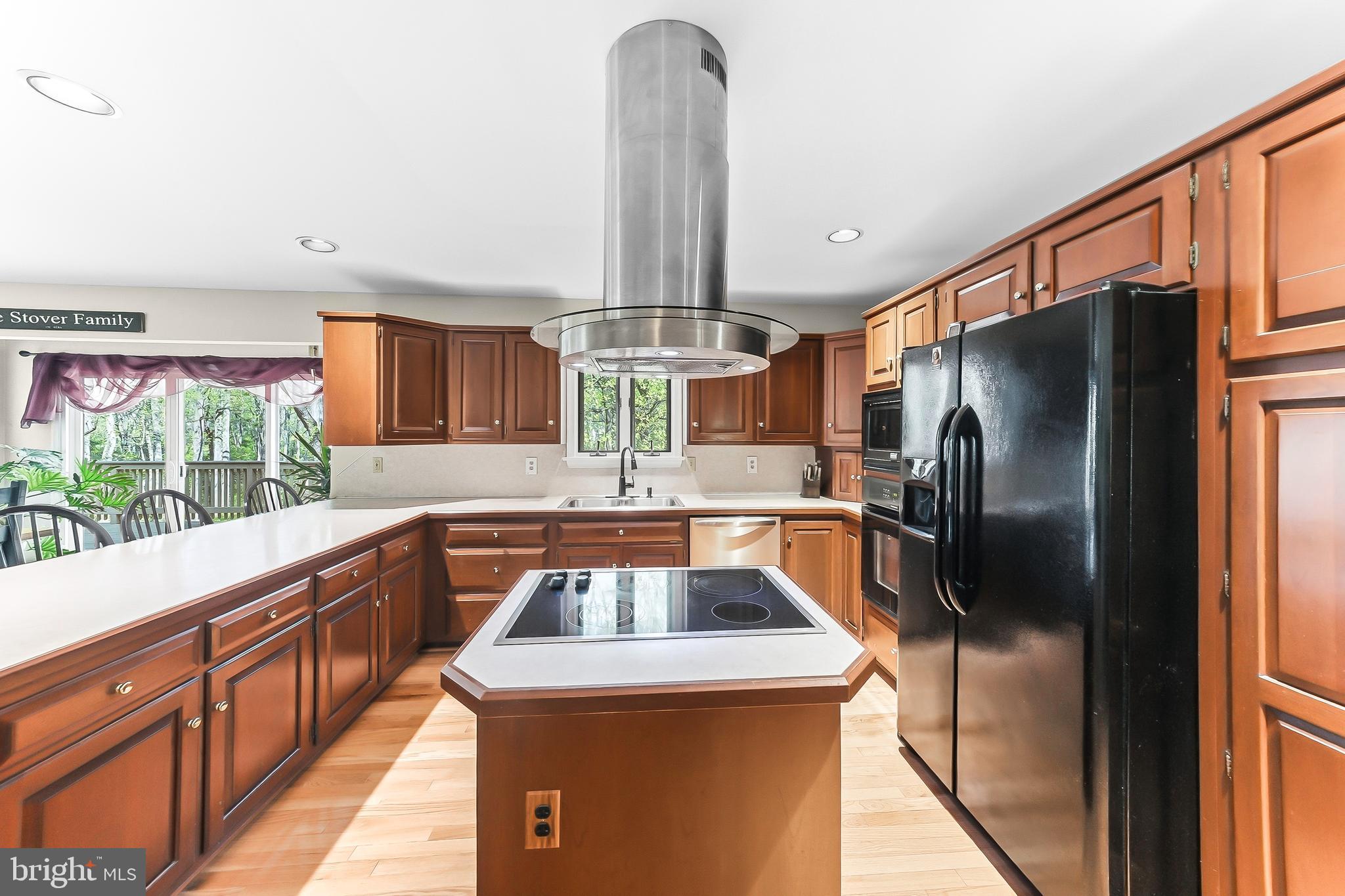 THUNDERHILL - Residential