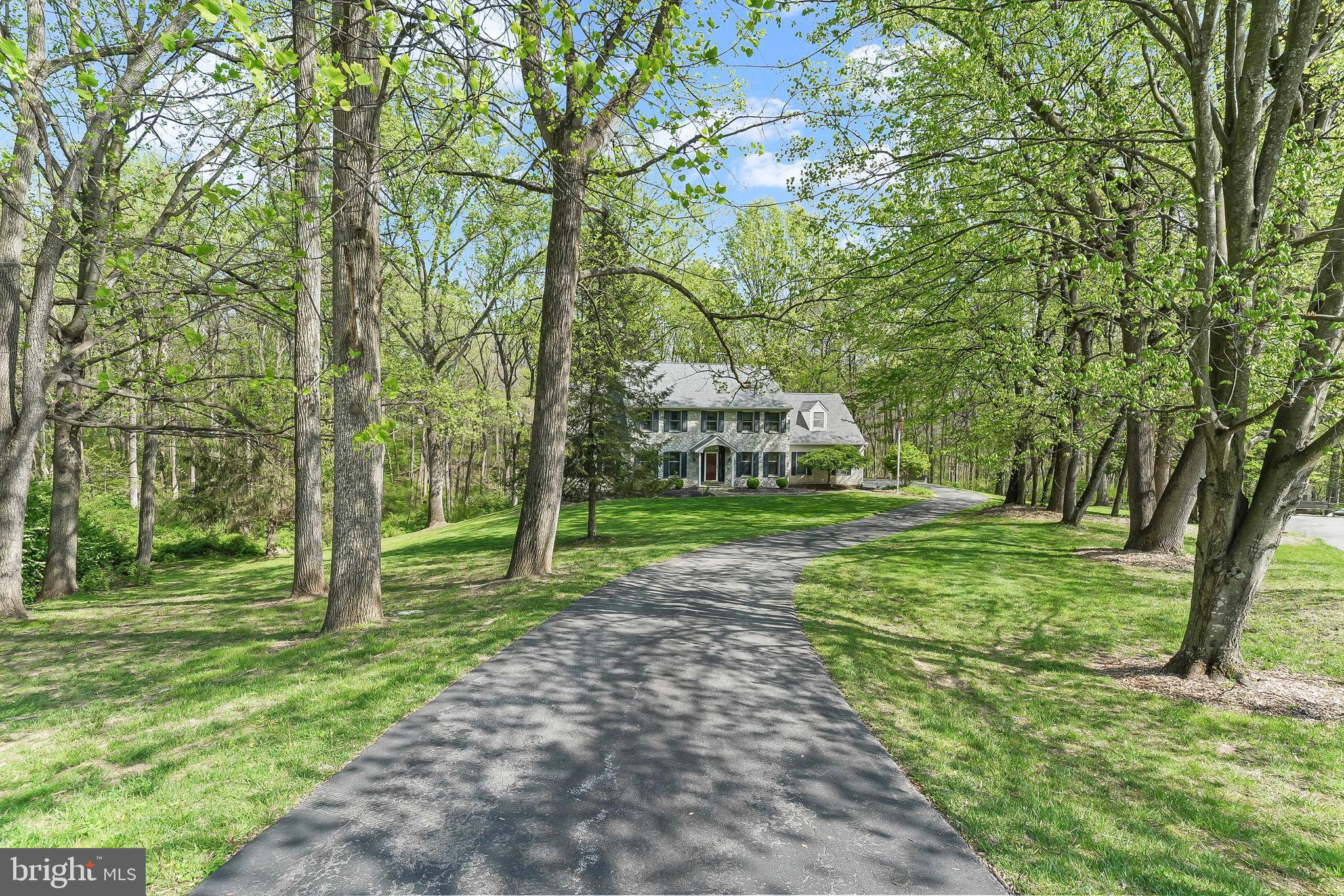 THUNDERHILL - Residential