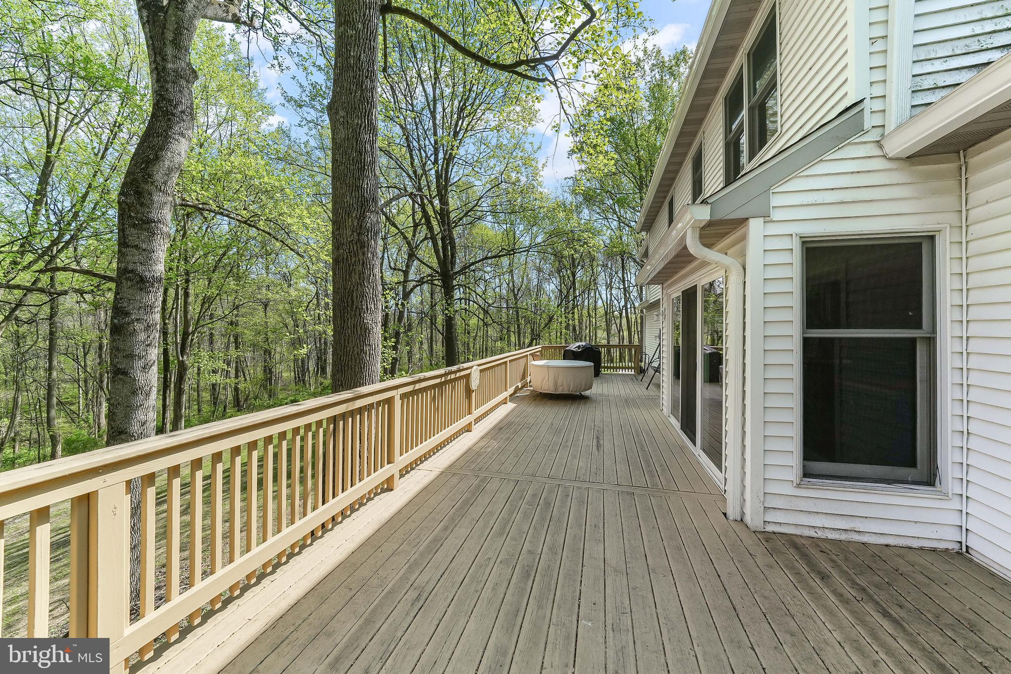 THUNDERHILL - Residential