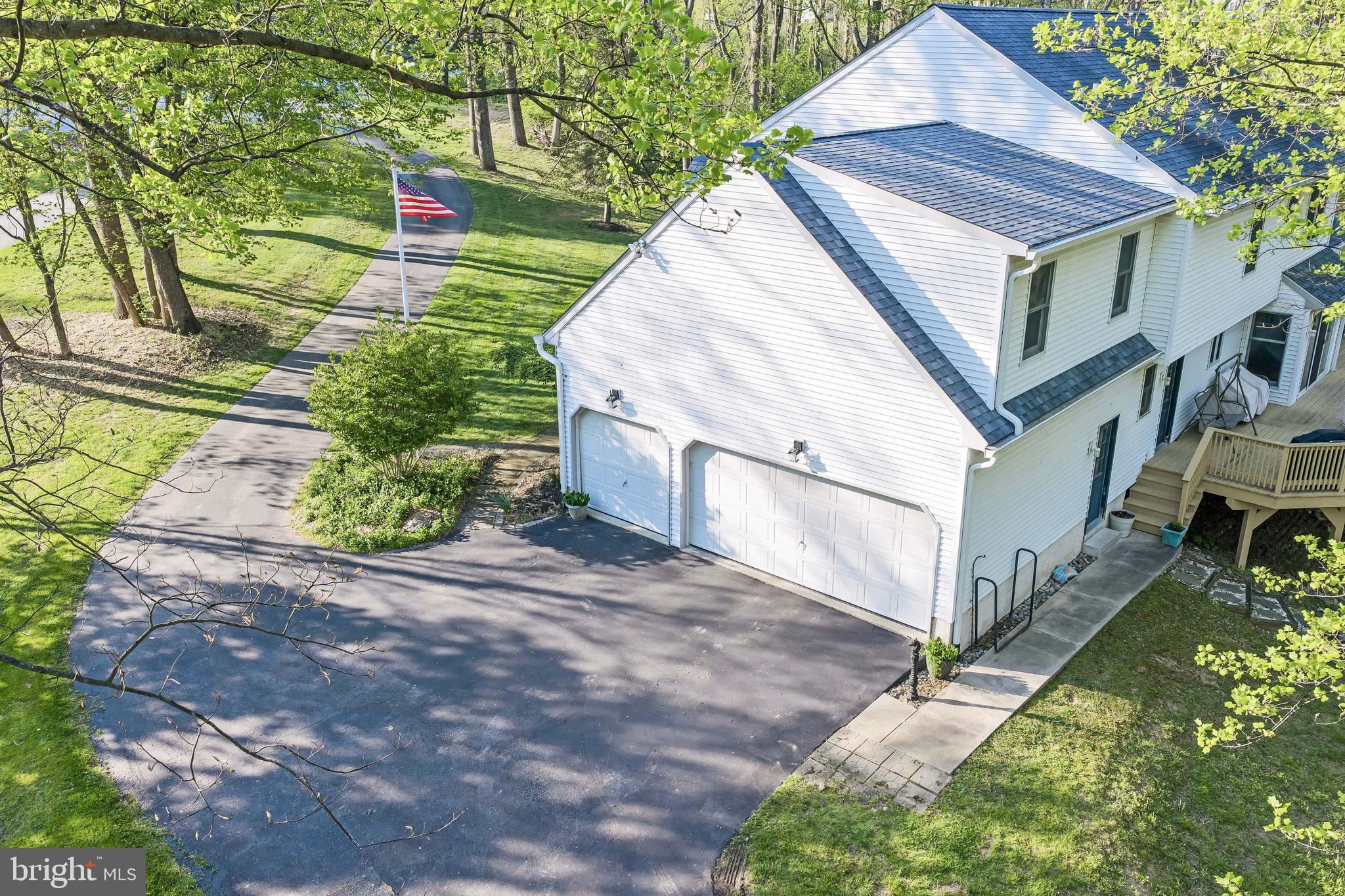 THUNDERHILL - Residential