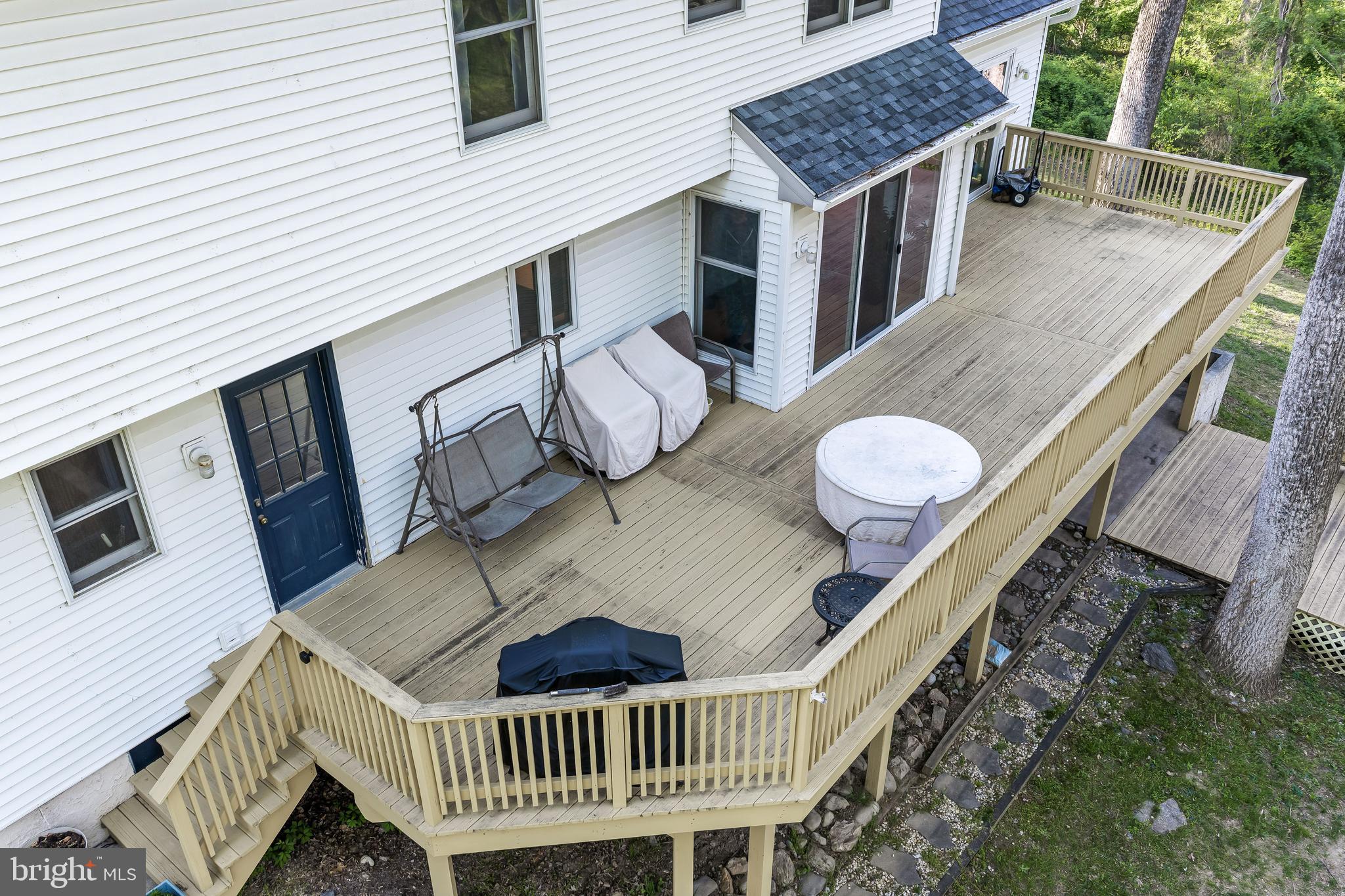 THUNDERHILL - Residential