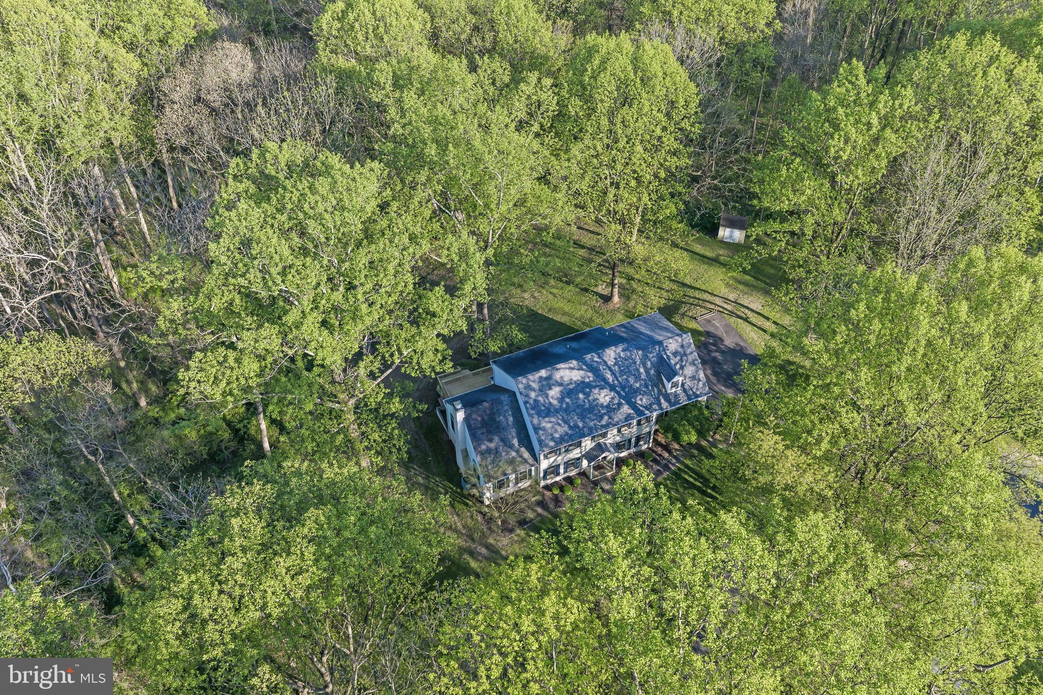 THUNDERHILL - Residential