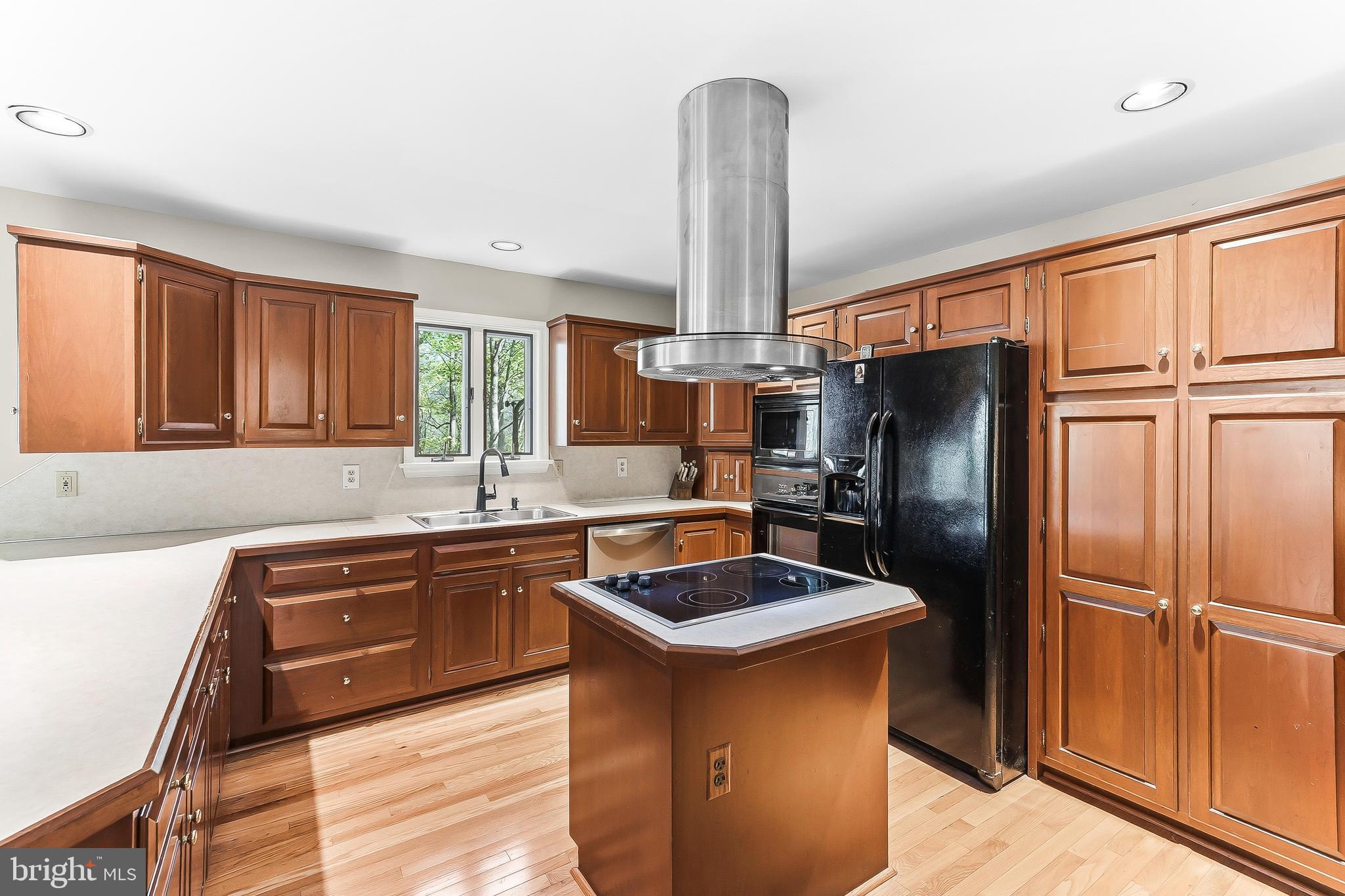 THUNDERHILL - Residential