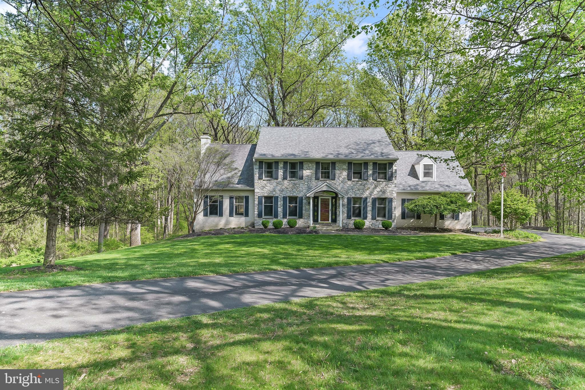 THUNDERHILL - Residential