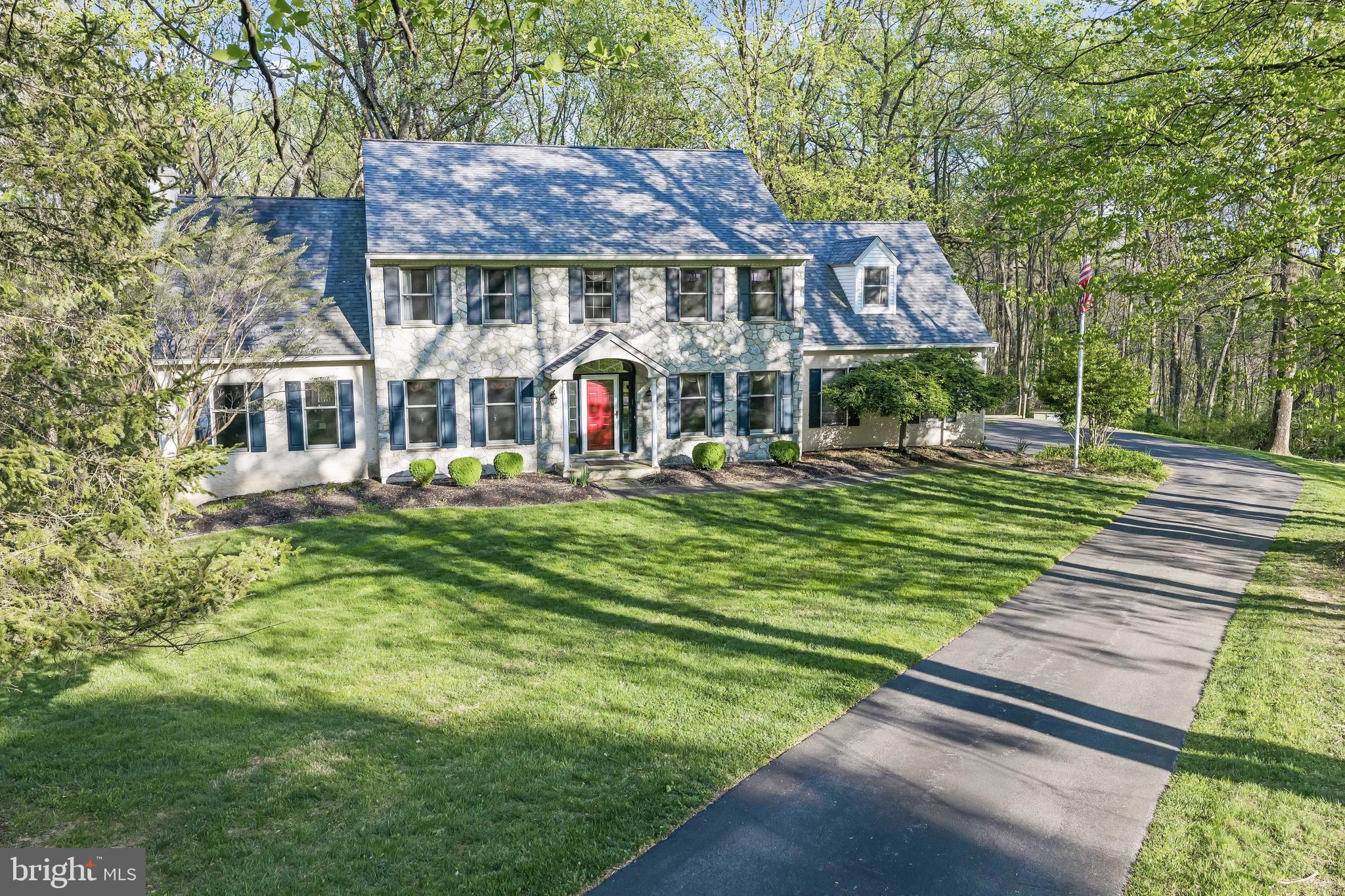 THUNDERHILL - Residential