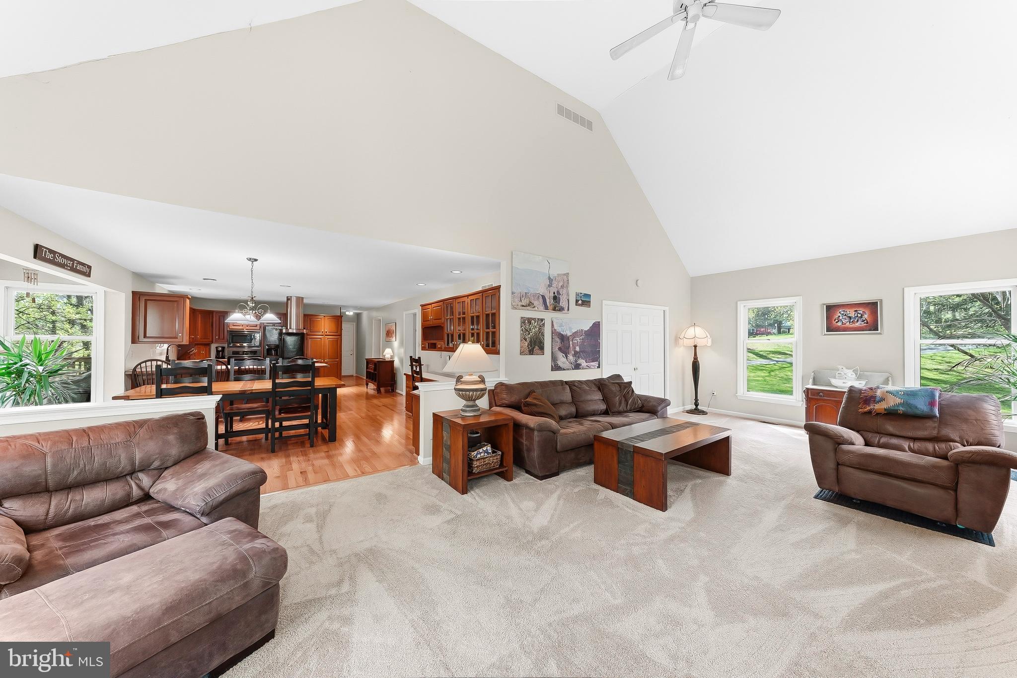 THUNDERHILL - Residential