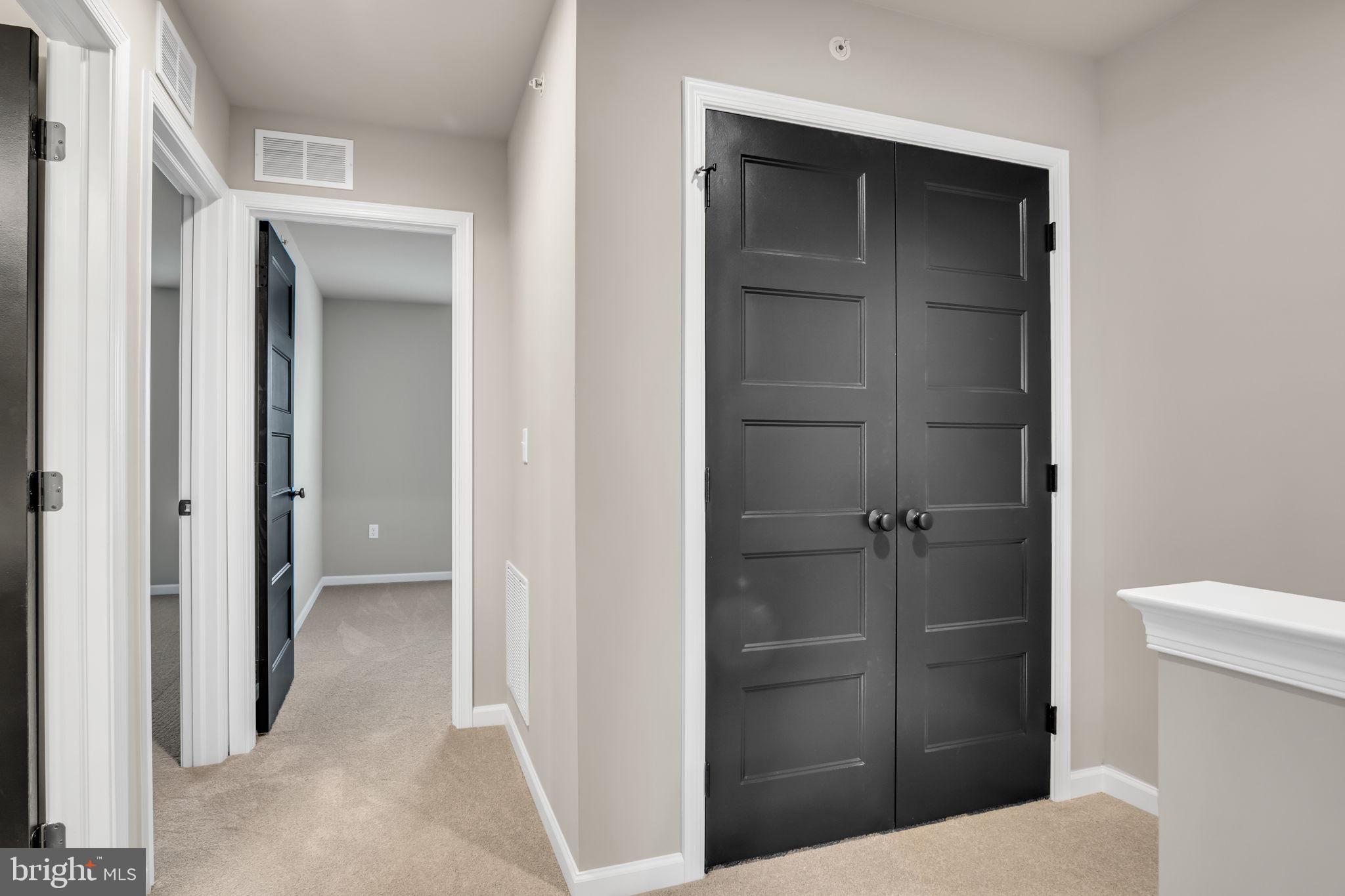 CREEK TERRACE - Residential