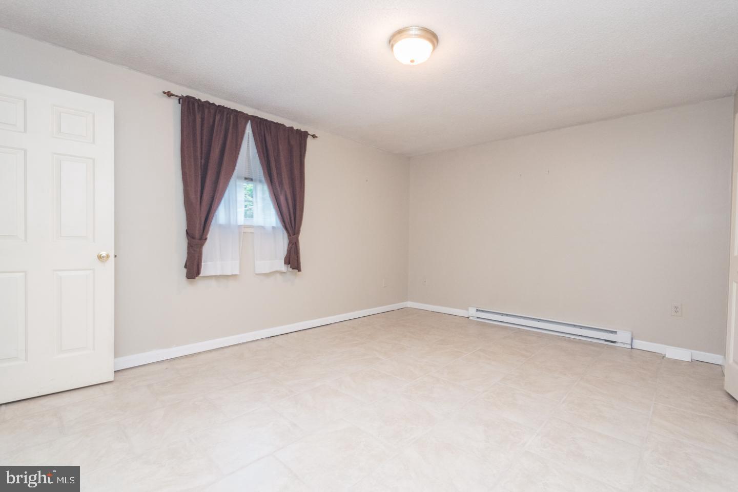 WOODBRIER MANOR - Residential