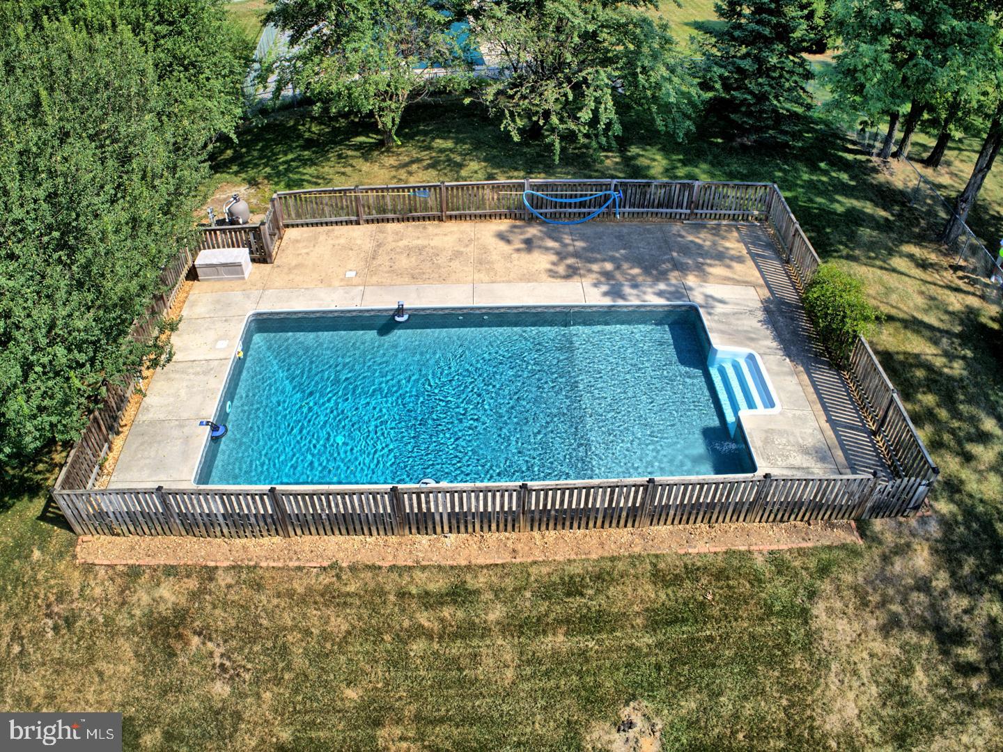 WOODBRIER MANOR - Residential