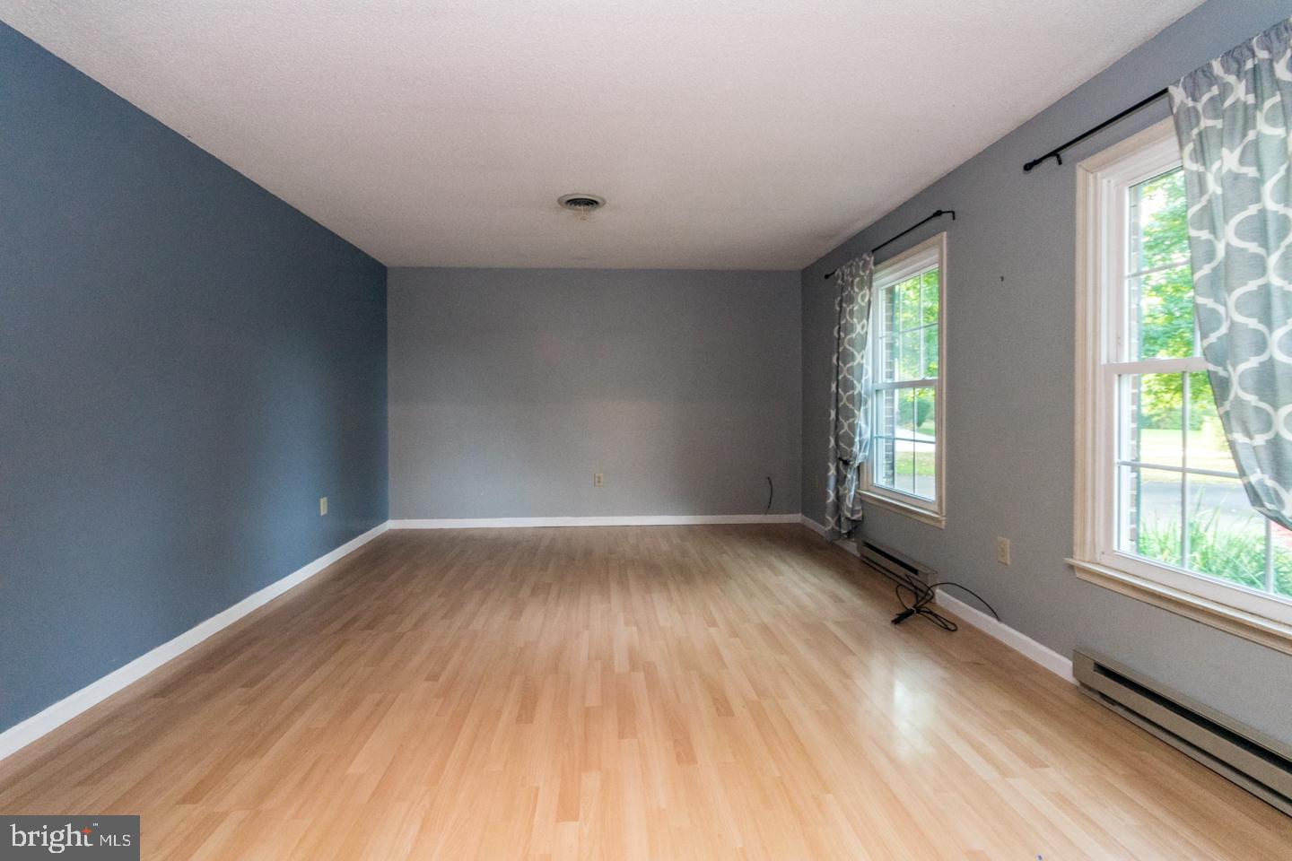 WOODBRIER MANOR - Residential