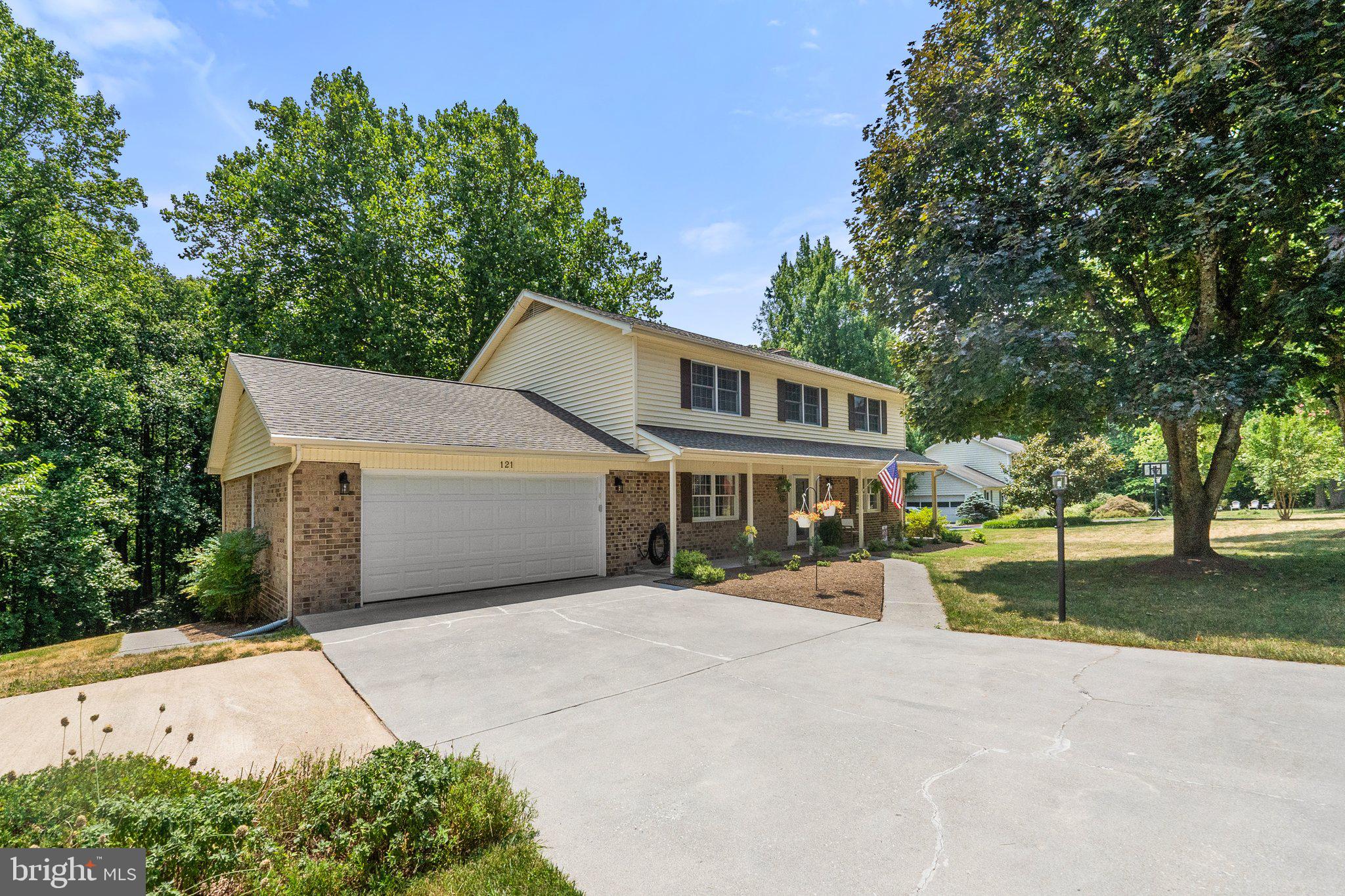 STONEBROOK FARMS - Residential