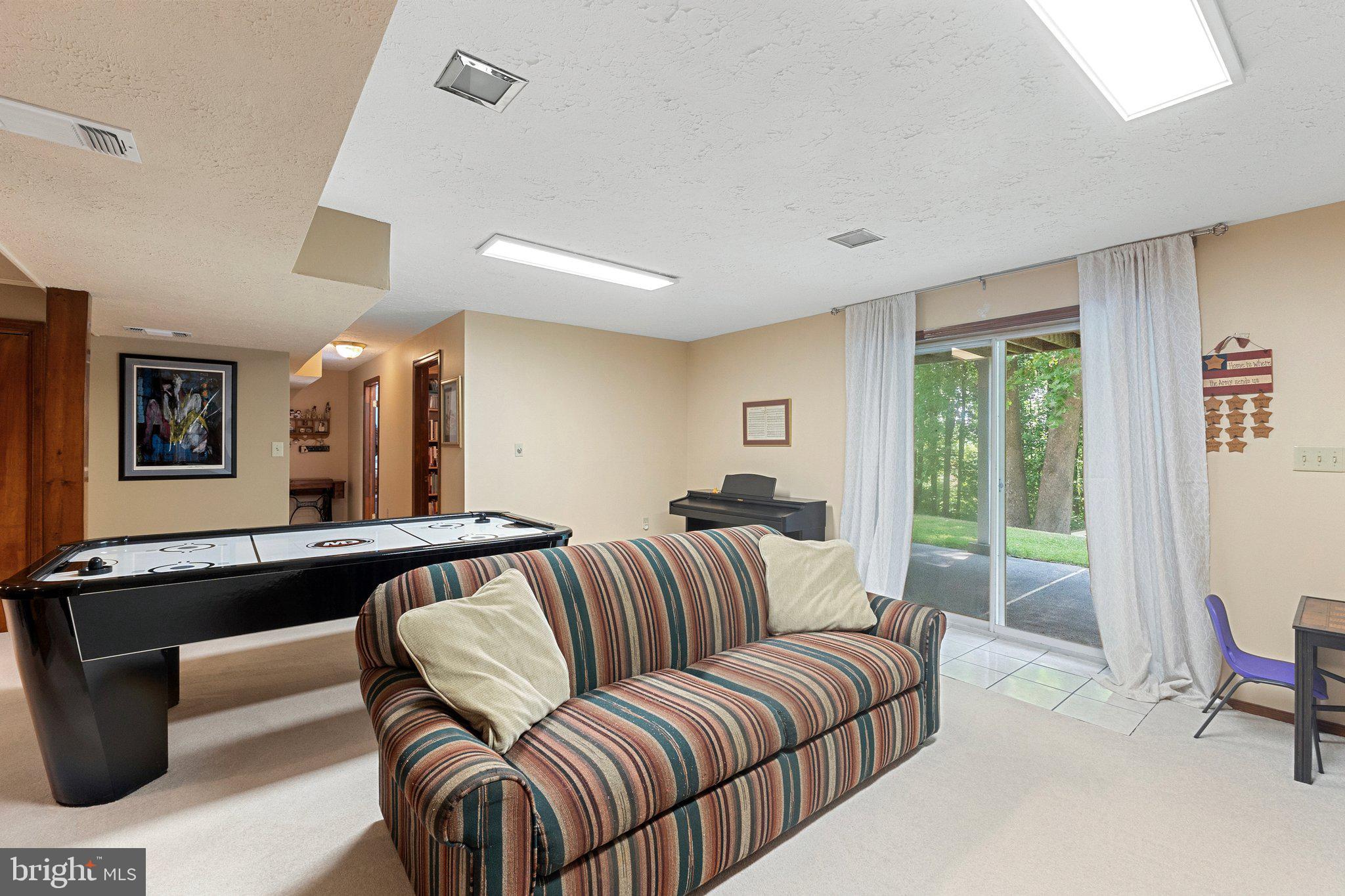 STONEBROOK FARMS - Residential