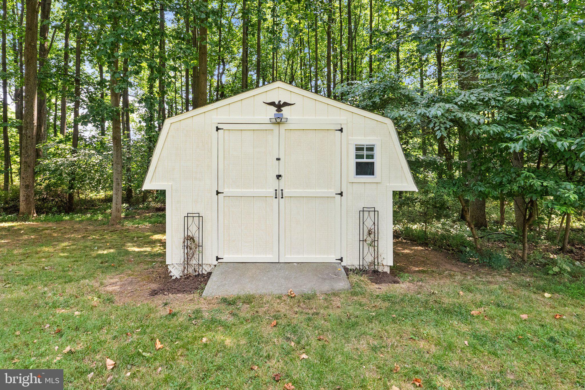 STONEBROOK FARMS - Residential