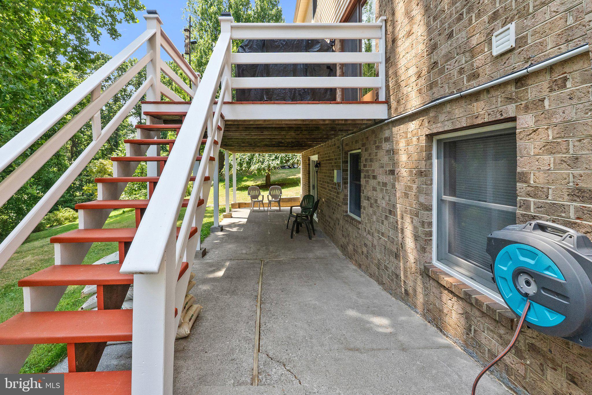 STONEBROOK FARMS - Residential