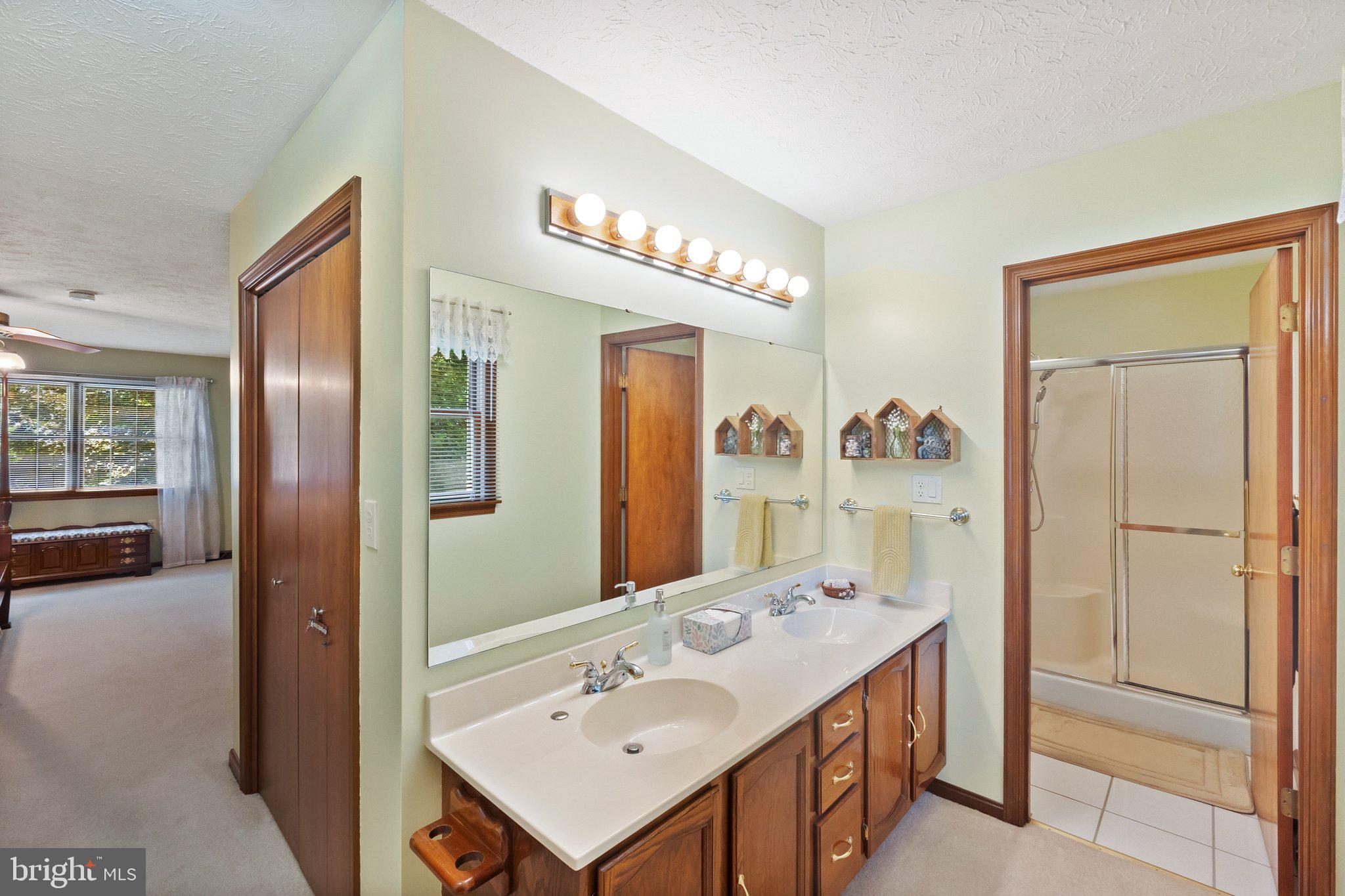 STONEBROOK FARMS - Residential