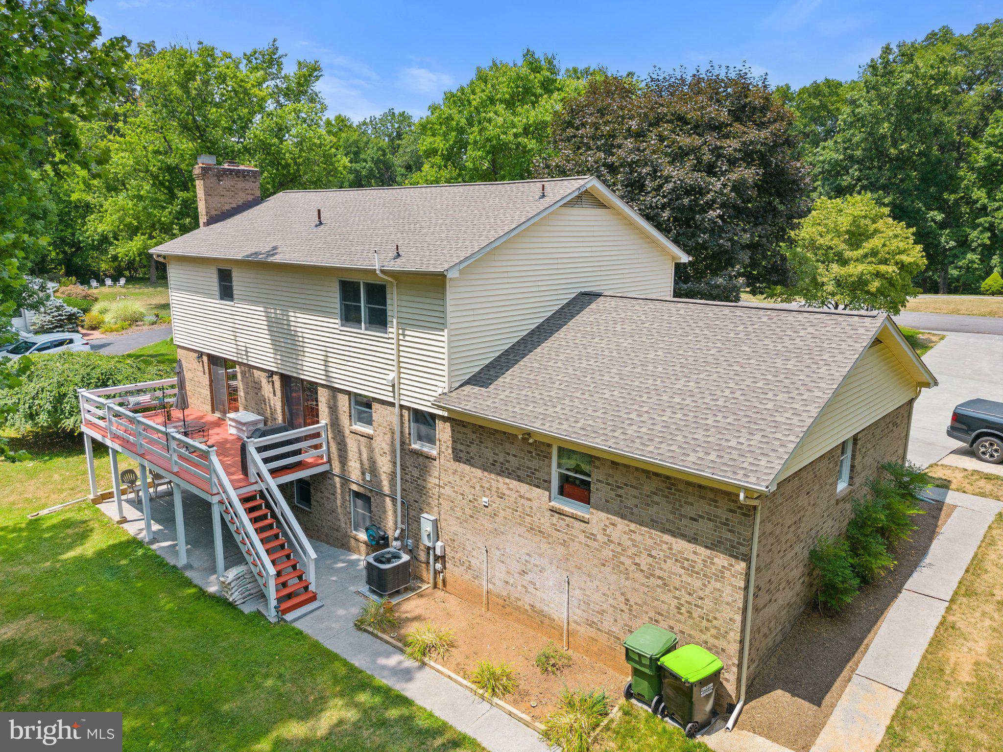 STONEBROOK FARMS - Residential